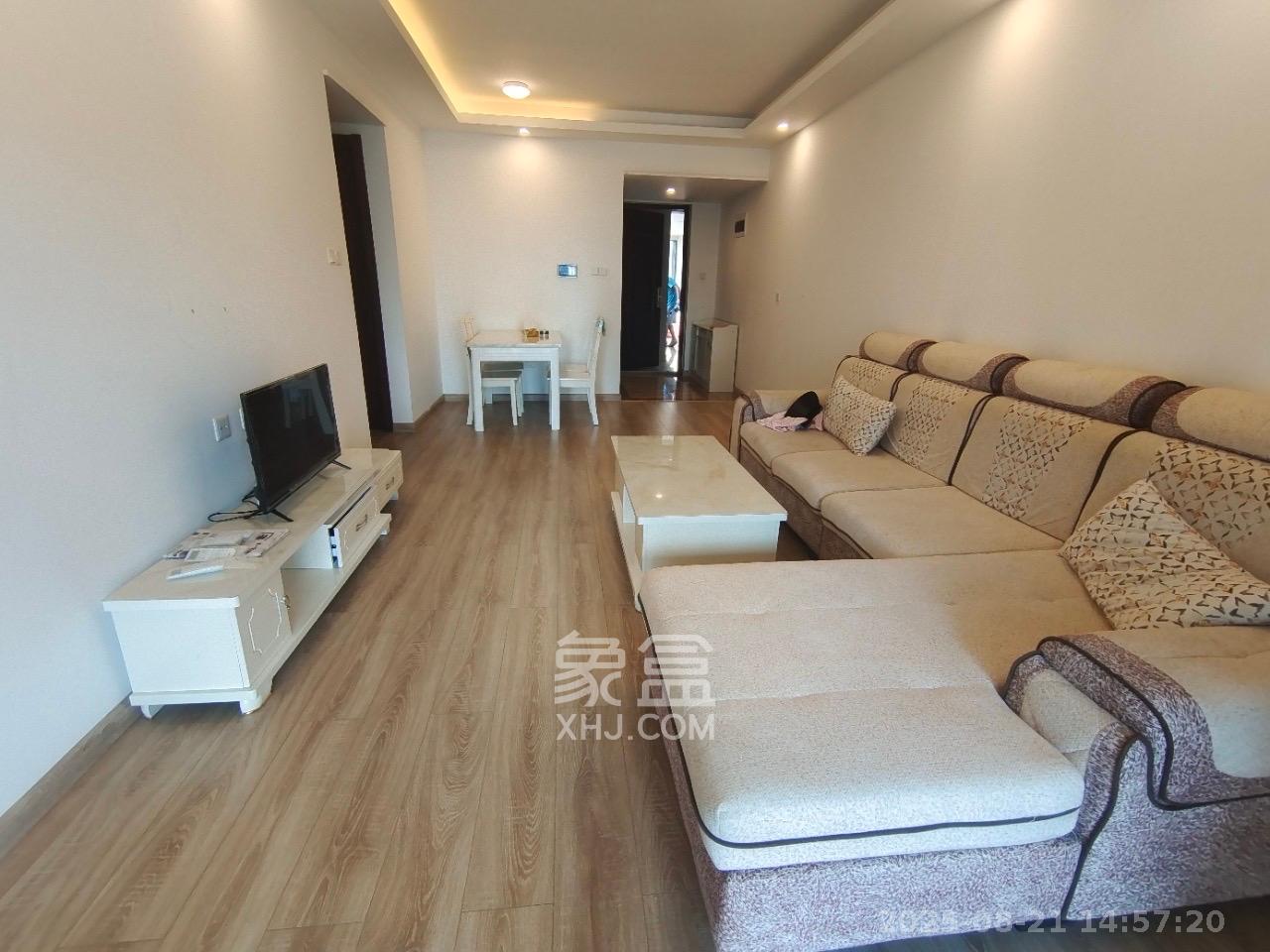 汇金城/嘉华城（二期、三期）  3室2厅1卫    2600.0元/月