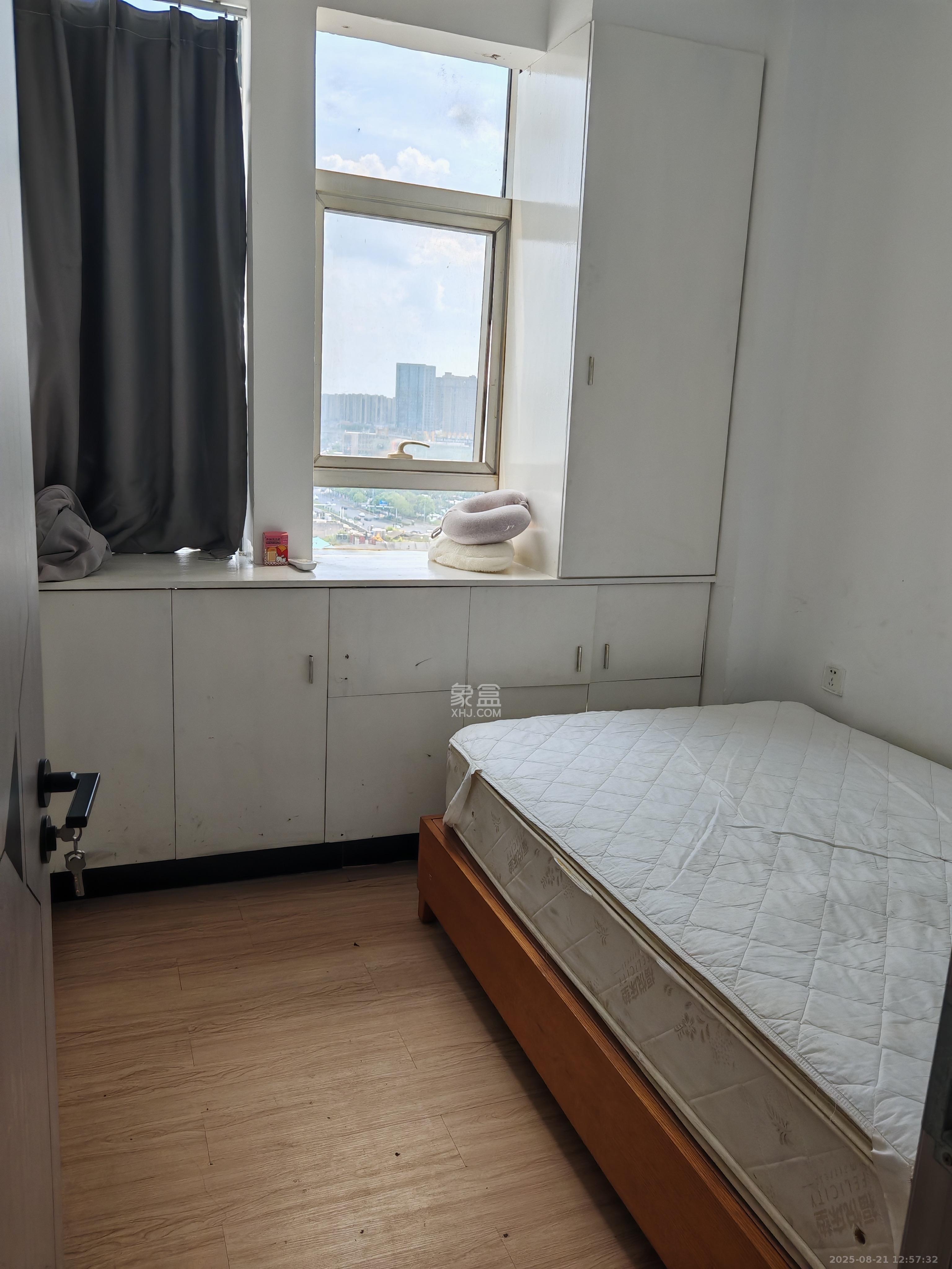 红星国际星城  2室1厅1卫    1650.0元/月室内图