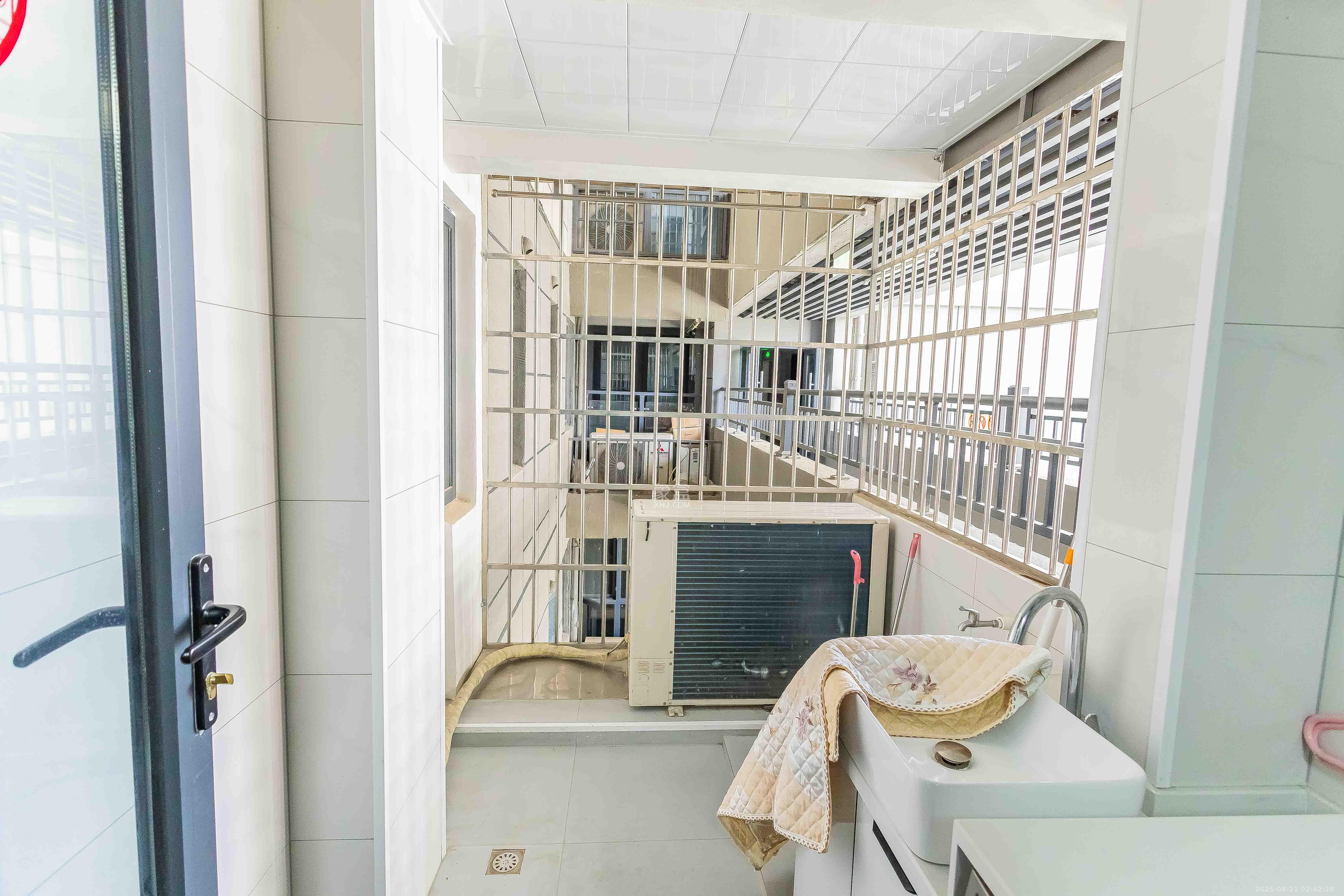 绿地长沙城际空间站(绿地新里佳苑)  1室0厅0卫    158.0万 绿地长沙城际空间站(绿地新里佳苑)  1室0厅0卫    158.0万其他