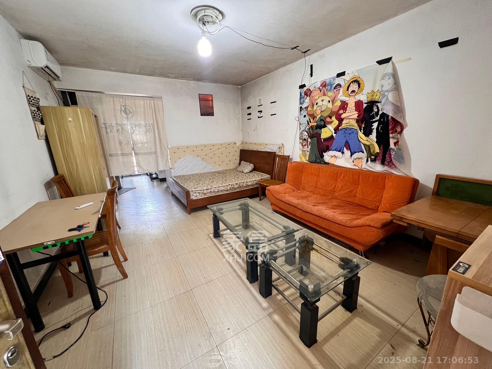 御景龙城 1室1厅1卫 900.0元/月 御景龙城 1室1厅1卫 900.0元/月室内图