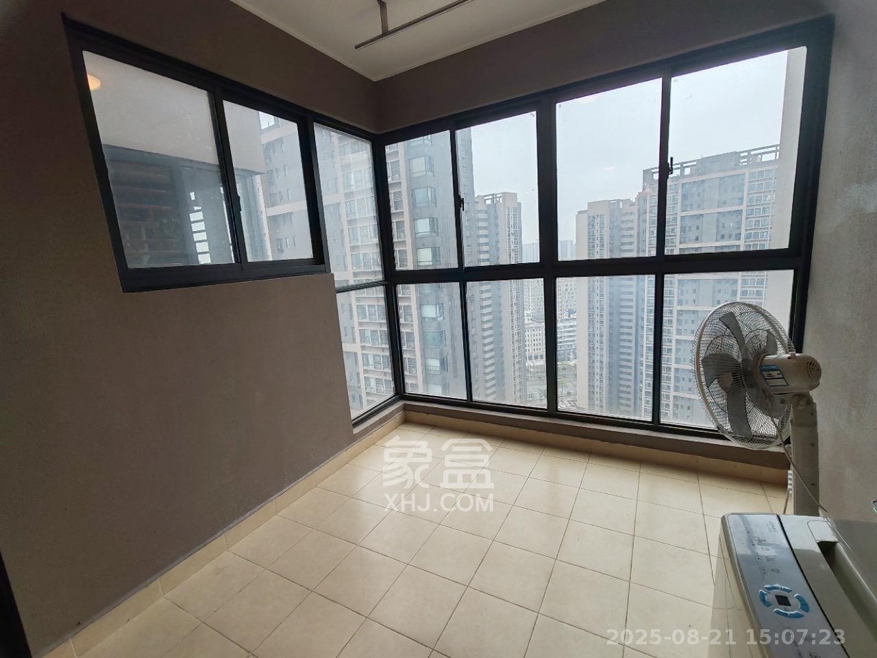 汇金城/嘉华城(二期、三期)  3室2厅2卫    2600.0元/月 汇金城/嘉华城(二期、三期)  3室2厅2卫    2600.0元/月室内图