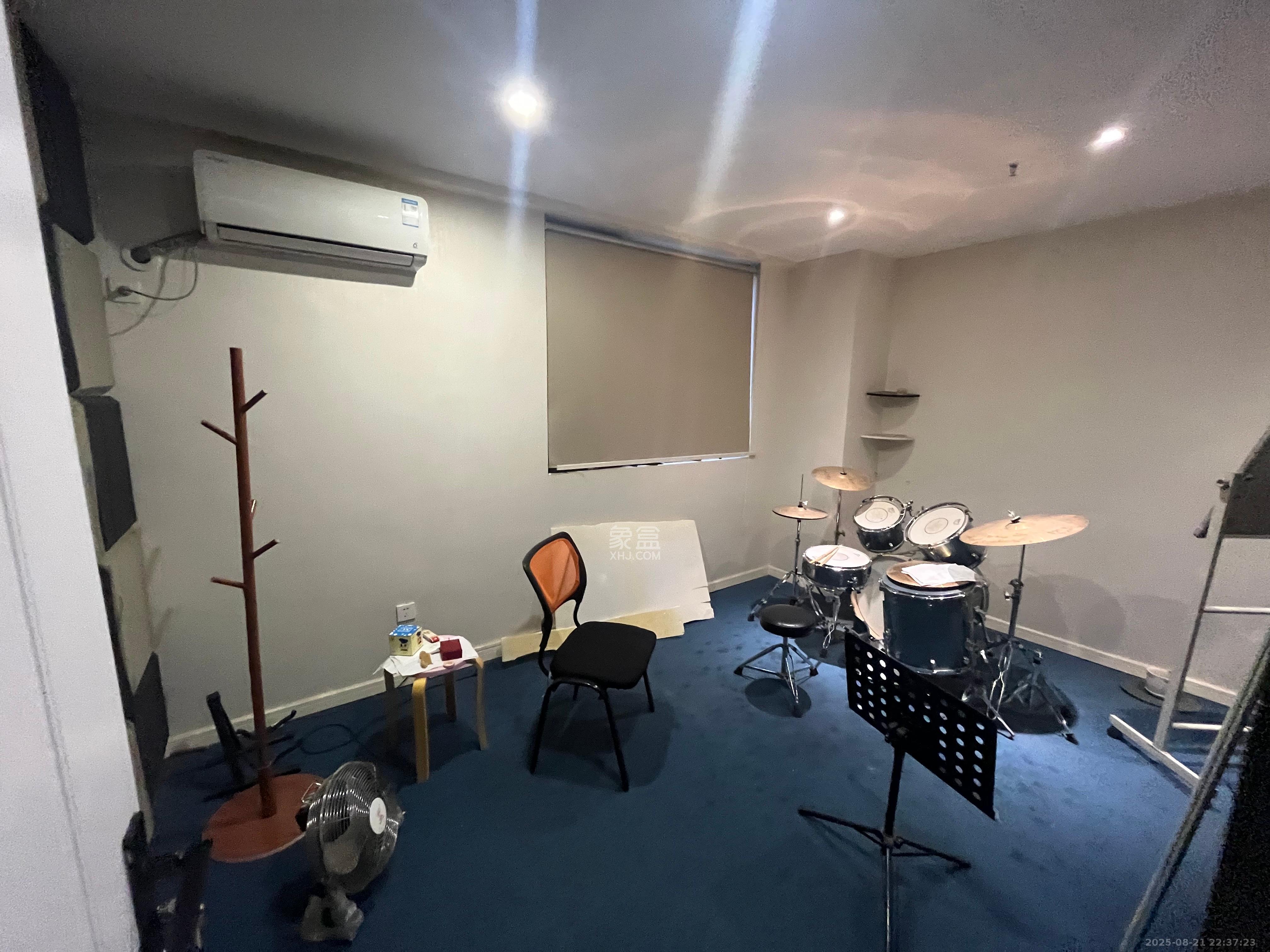 乐尚城 1室1厅1卫 5000.0元/月 乐尚城 1室1厅1卫 5000.0元/月室内图