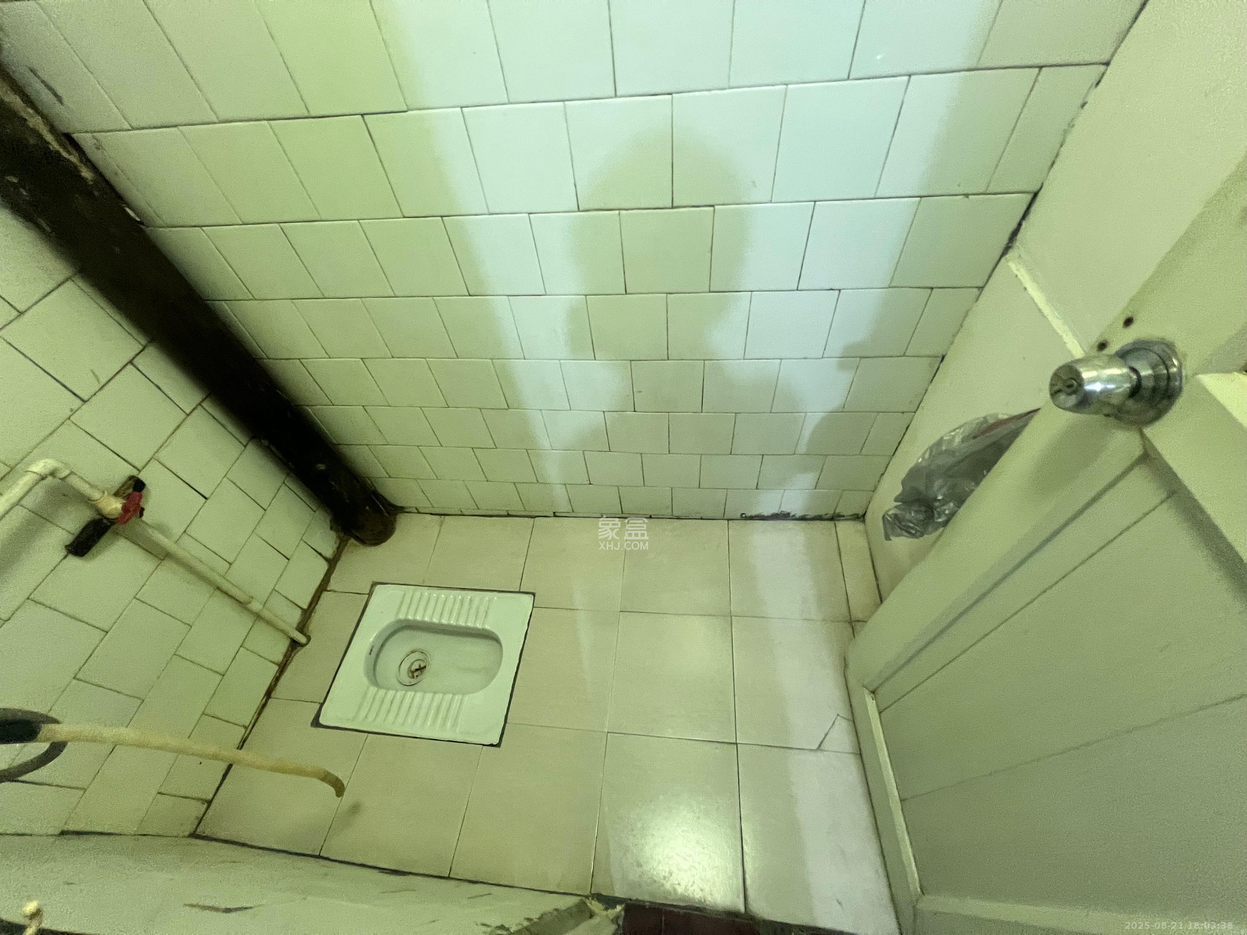 育才学校宿舍(南元宫巷)  2室1厅1卫    1900.0元/月 育才学校宿舍(南元宫巷)  2室1厅1卫    1900.0元/月室内图