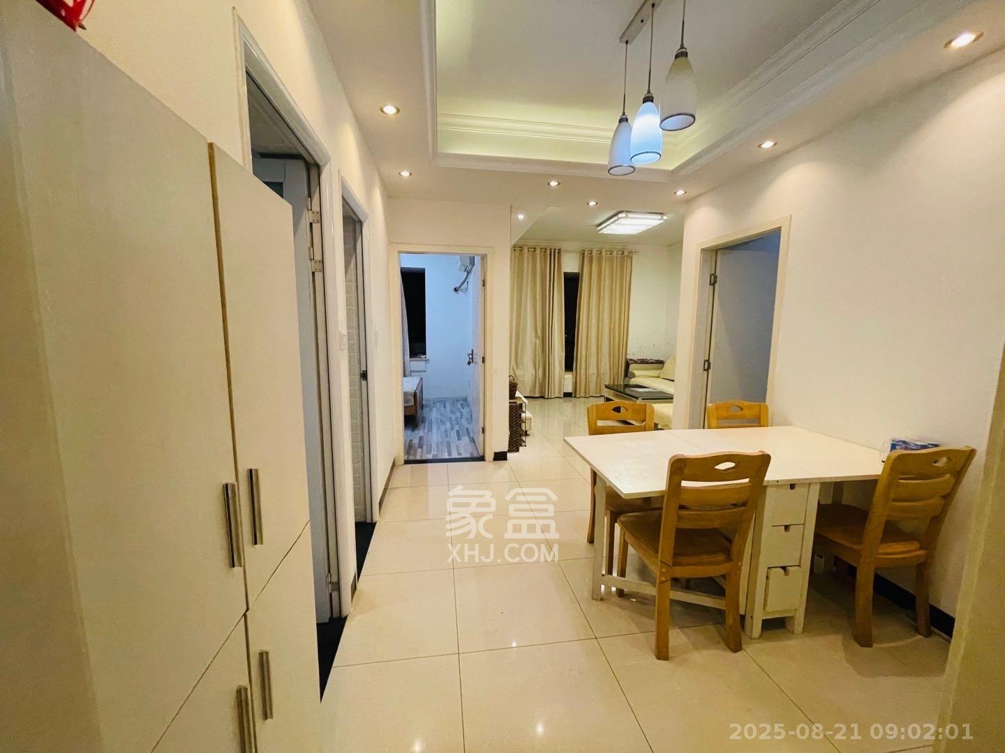 麓谷明珠 2室2厅1卫 2200.0元/月 麓谷明珠 2室2厅1卫 2200.0元/月室内图