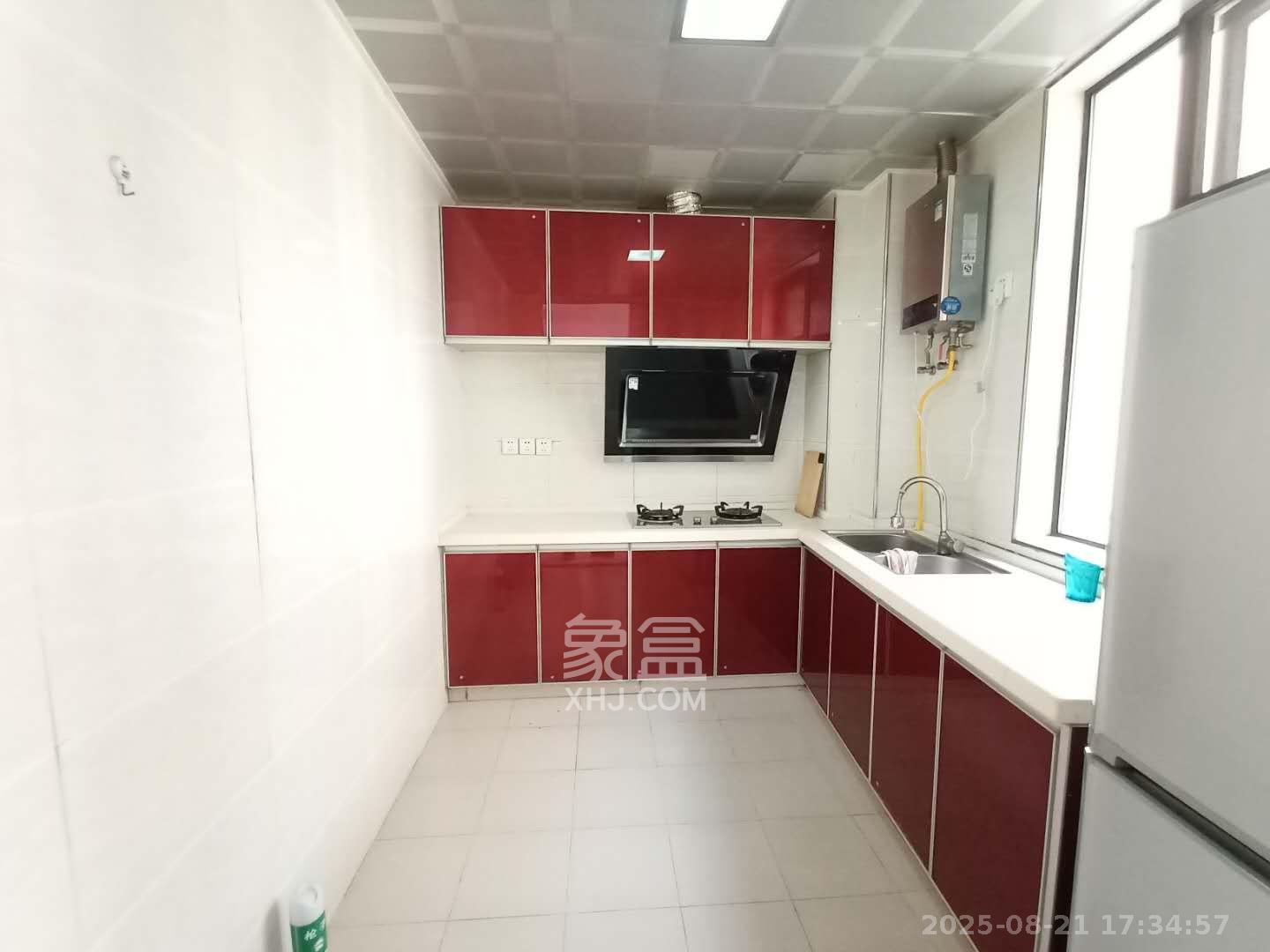 长房时代城  3室2厅1卫    2500.0元/月 长房时代城  3室2厅1卫    2500.0元/月室内图