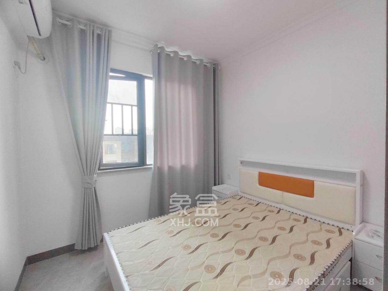 保利城（中航城国际社区、郡原美村）  3室2厅2卫   2300.00元/月室内图