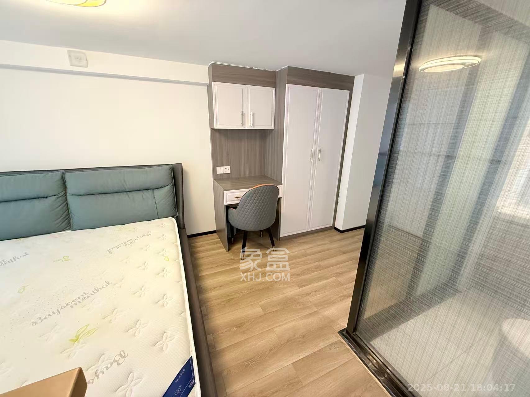 藏珑湖上公馆 1室0厅0卫 2200.0元/月 藏珑湖上公馆 1室0厅0卫 2200.0元/月室内图