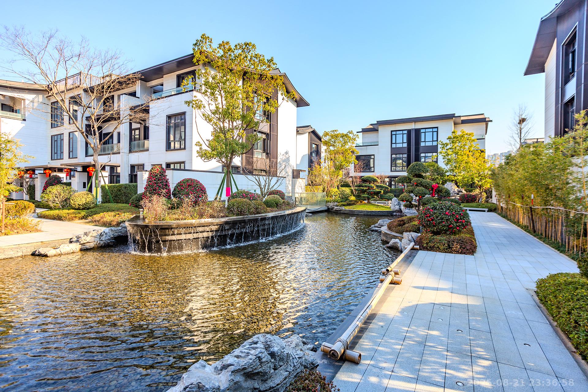 长房润和湘江玥 6室2厅2卫 600.0万 长房润和湘江玥 6室2厅2卫 600.0万其他