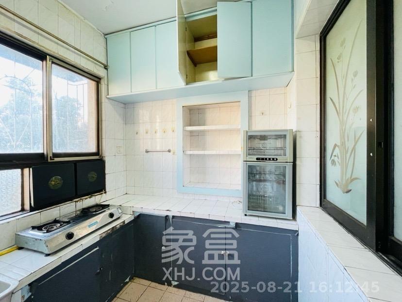 湖南省机关事务管理局 3室2厅2卫 2300.00元/月 湖南省机关事务管理局 3室2厅2卫 2300.00元/月室内图