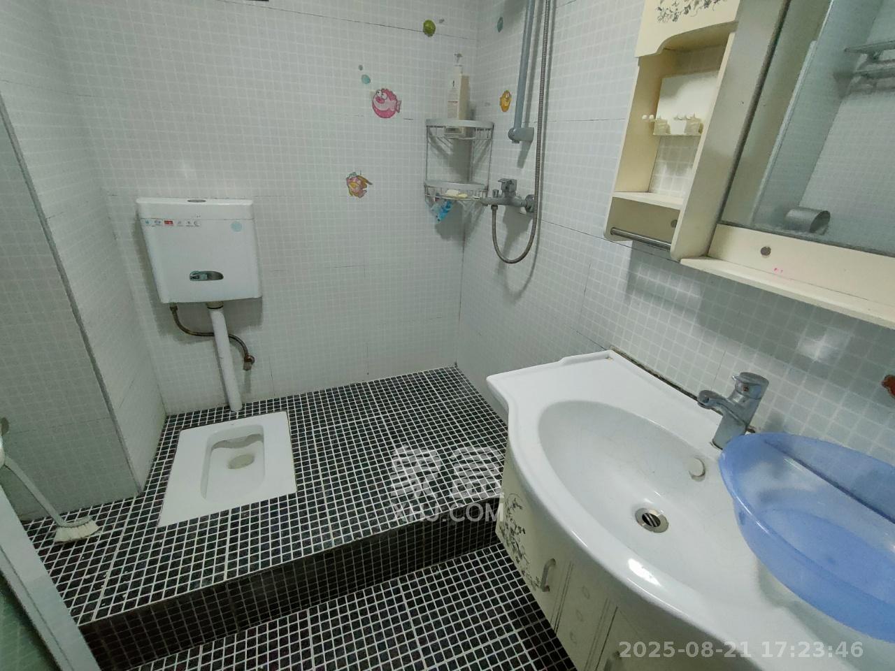 尊邸华庭  1室1厅1卫   1600.00元/月室内图