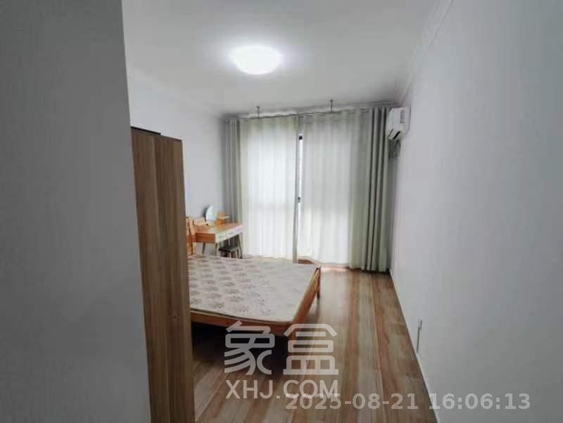 江南华府  3室2厅1卫   2700.00元/月室内图