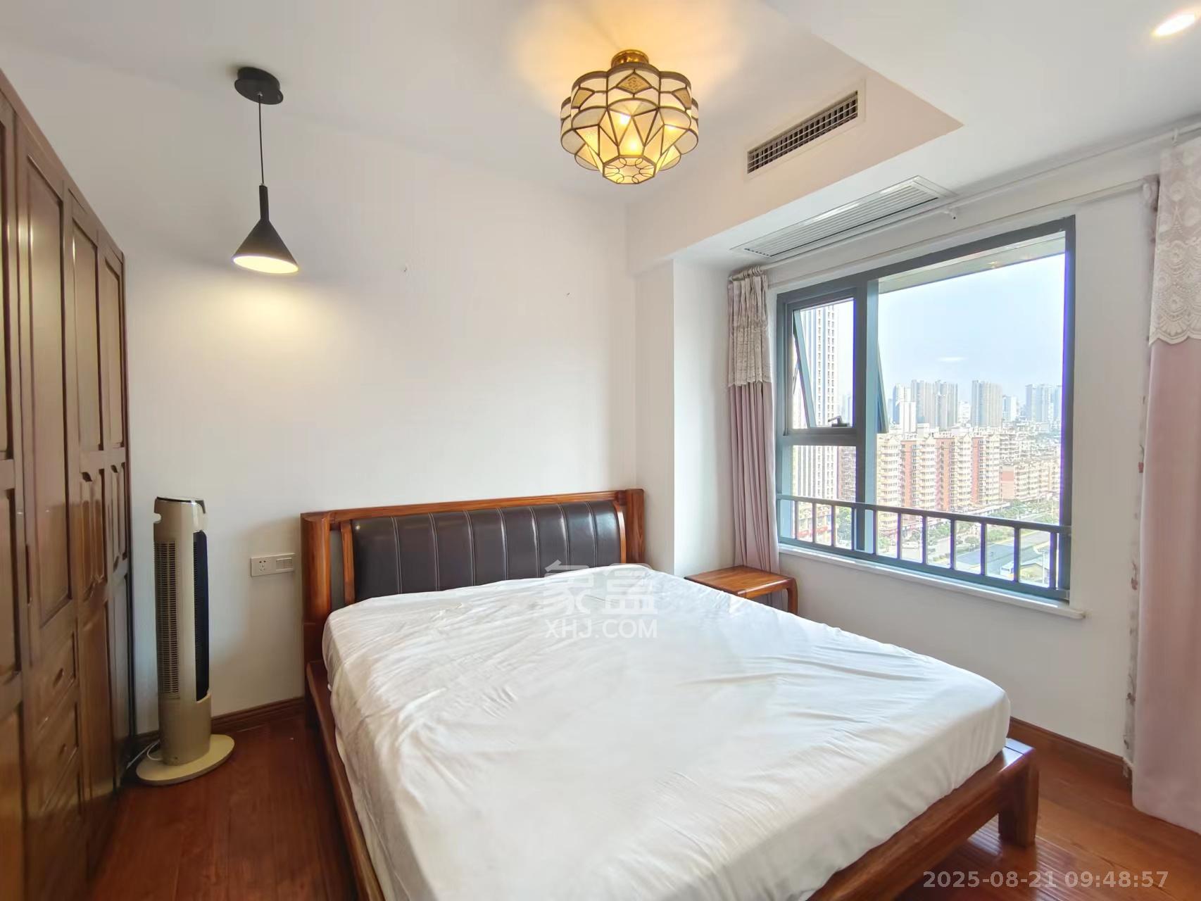 东怡外国(南湖一号) 2室1厅1卫 2800.0元/月 东怡外国(南湖一号) 2室1厅1卫 2800.0元/月室内图