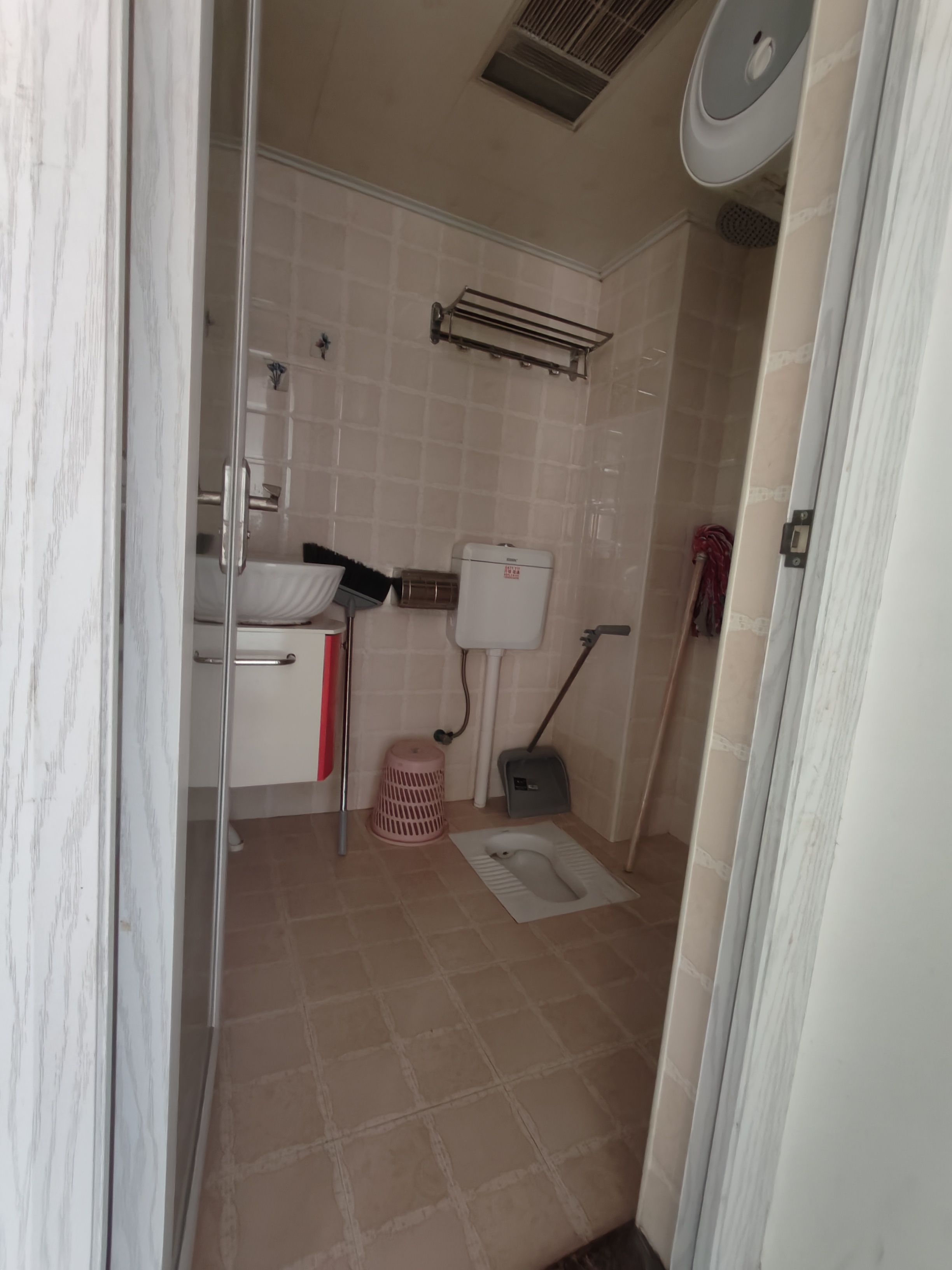 东方豪苑  0室0厅0卫    1000.0元/月室内图