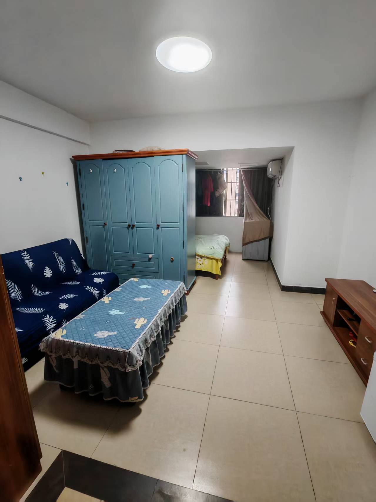 帝国大厦 1室0厅1卫 1600.0元/月 帝国大厦 1室0厅1卫 1600.0元/月室内图