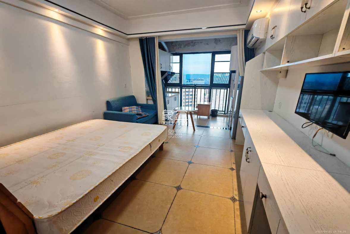 保利麓谷林语I区 1室1厅1卫 1500.0元/月 保利麓谷林语I区 1室1厅1卫 1500.0元/月室内图