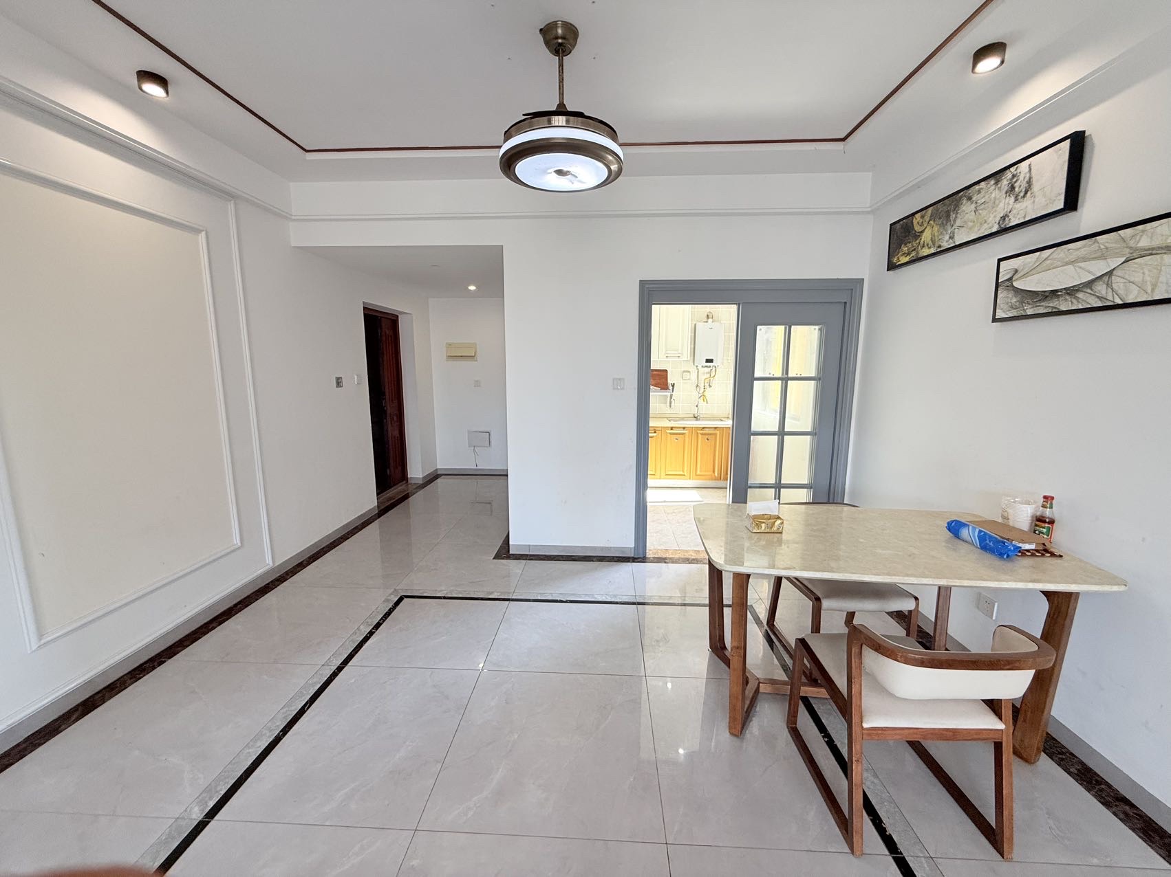 滨江世纪佳城(北区) 4室2厅2卫 3500.0元/月 滨江世纪佳城(北区) 4室2厅2卫 3500.0元/月室内图