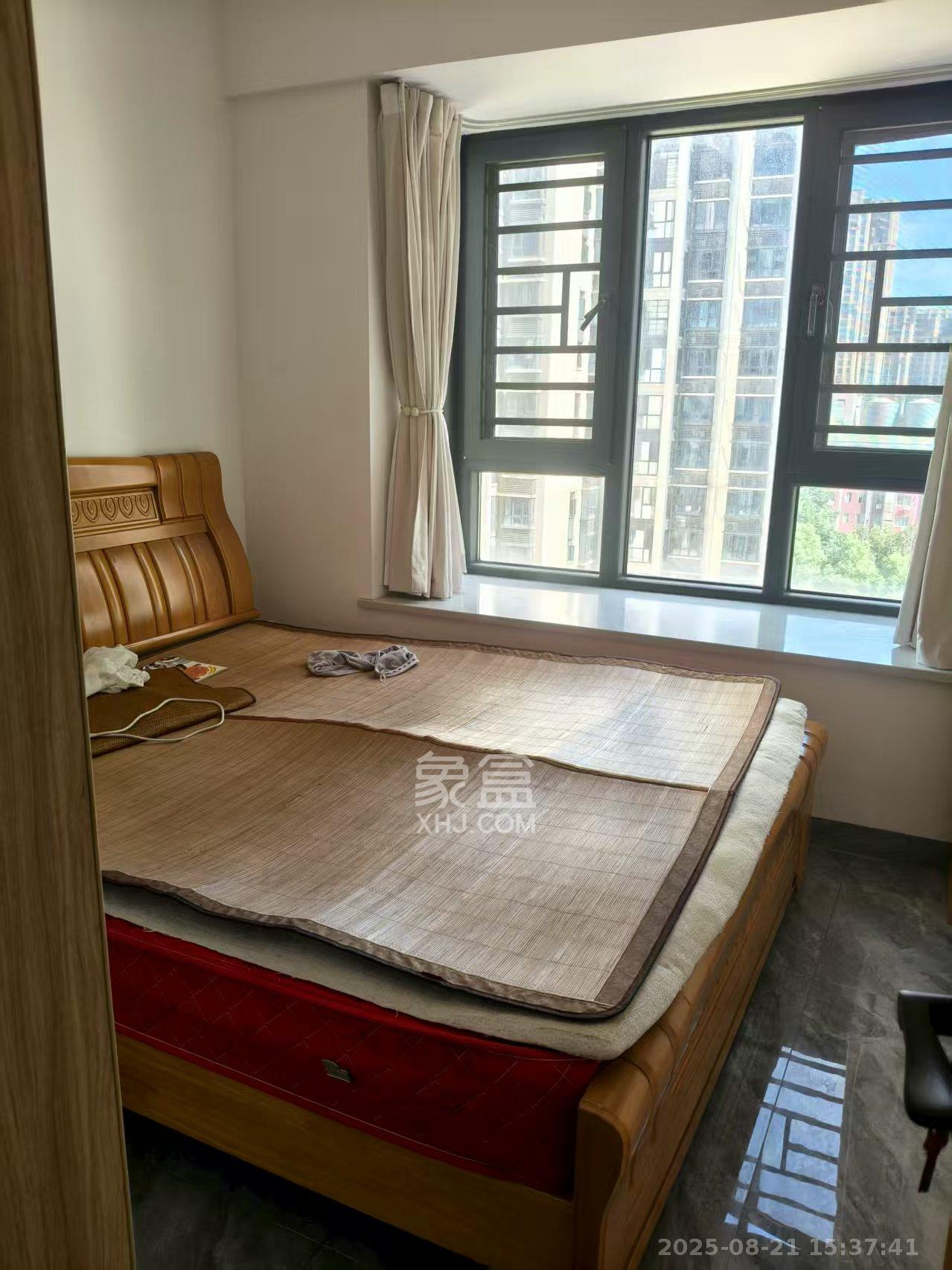 财汇新天地(财汇商务广场)  4室2厅2卫    2600.0元/月 财汇新天地(财汇商务广场)  4室2厅2卫    2600.0元/月室内图