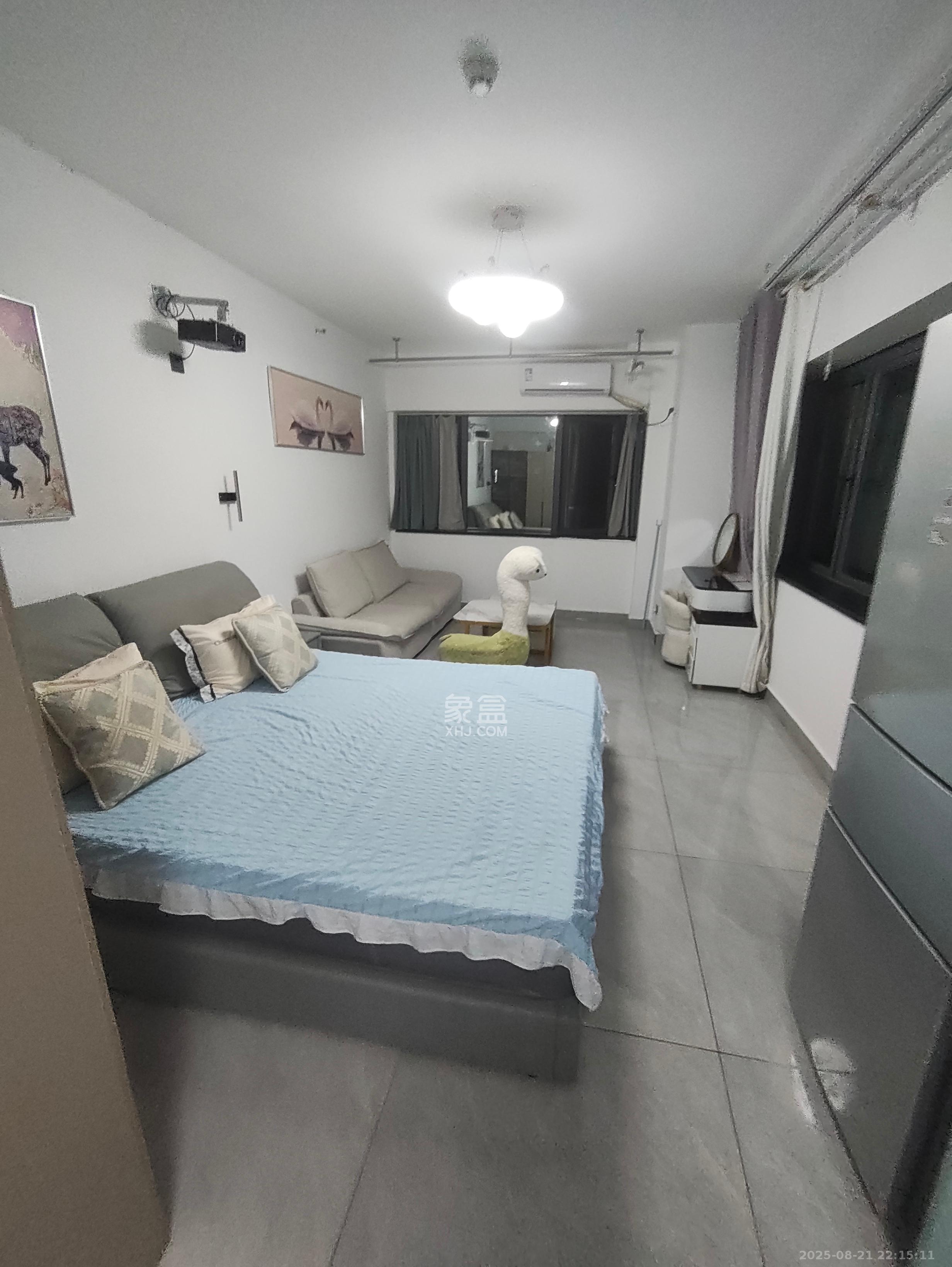 中交中央公园D5区  4室2厅2卫    1700.0元/月 中交中央公园D5区  4室2厅2卫    1700.0元/月室内图