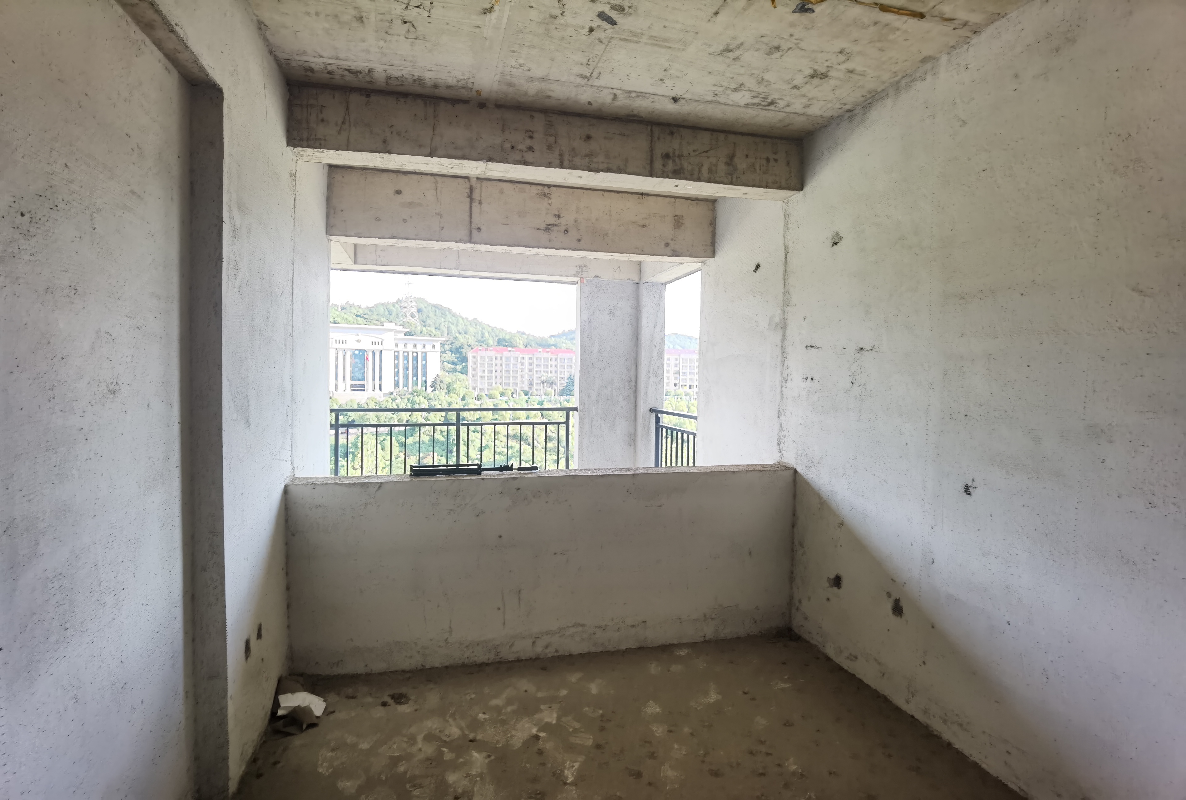 镇星恒苑 3室2厅2卫 49.8万 镇星恒苑 3室2厅2卫 49.8万客厅