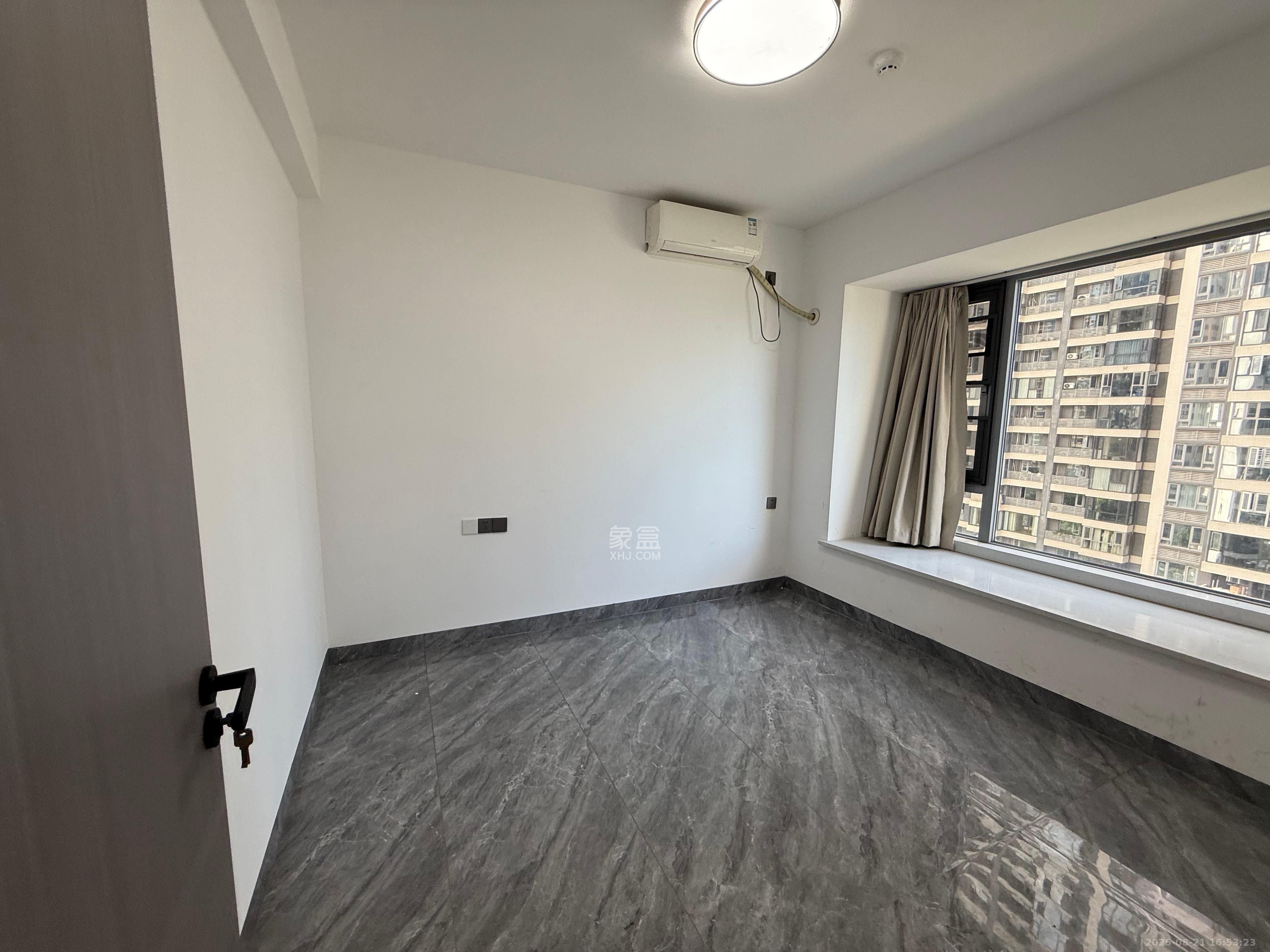 保利天禧D区 4室2厅2卫 3800.0元/月 保利天禧D区 4室2厅2卫 3800.0元/月室内图