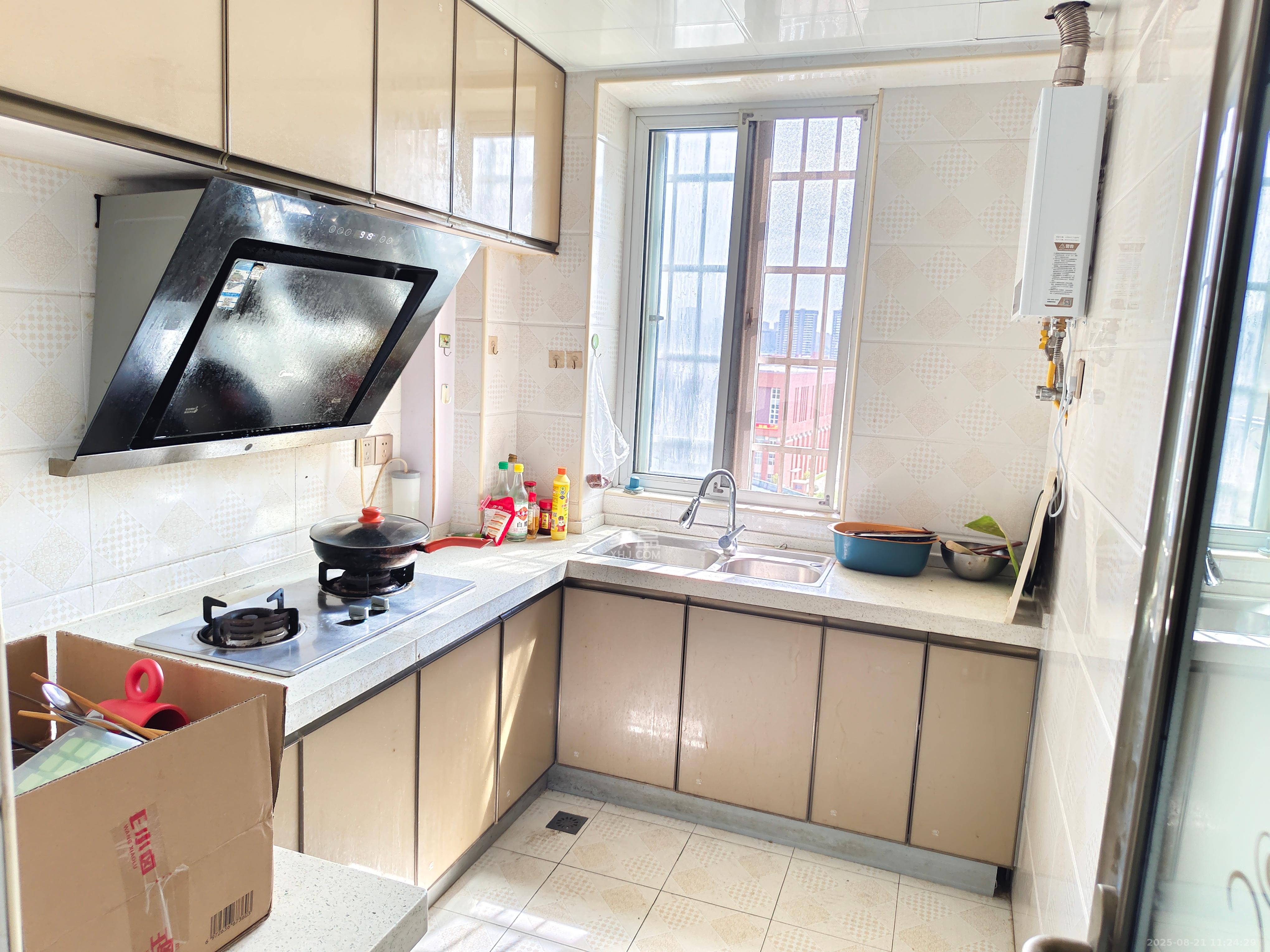 洋湖和园(福联嘉苑) 2室1厅1卫 2200.0元/月 洋湖和园(福联嘉苑) 2室1厅1卫 2200.0元/月室内图