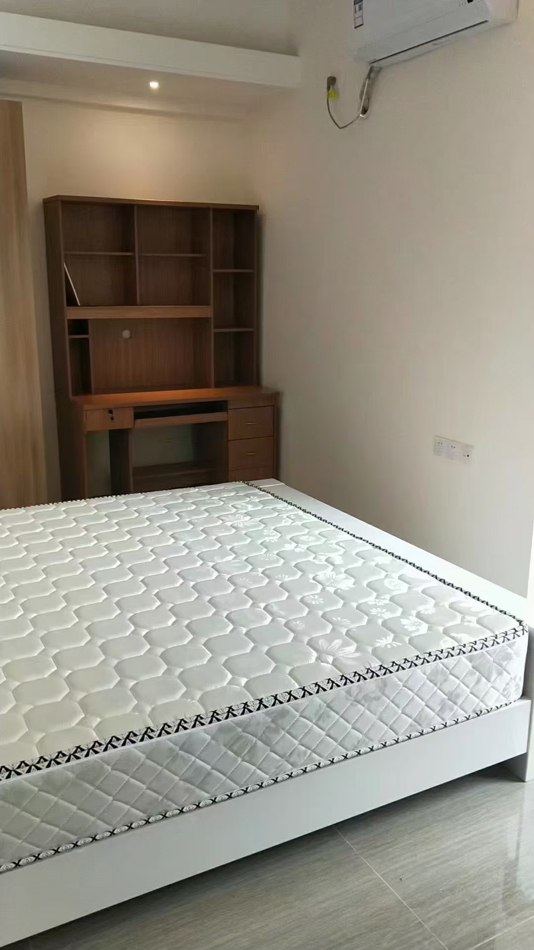恒大绿洲  1室1厅1卫   1300.00元/月室内图