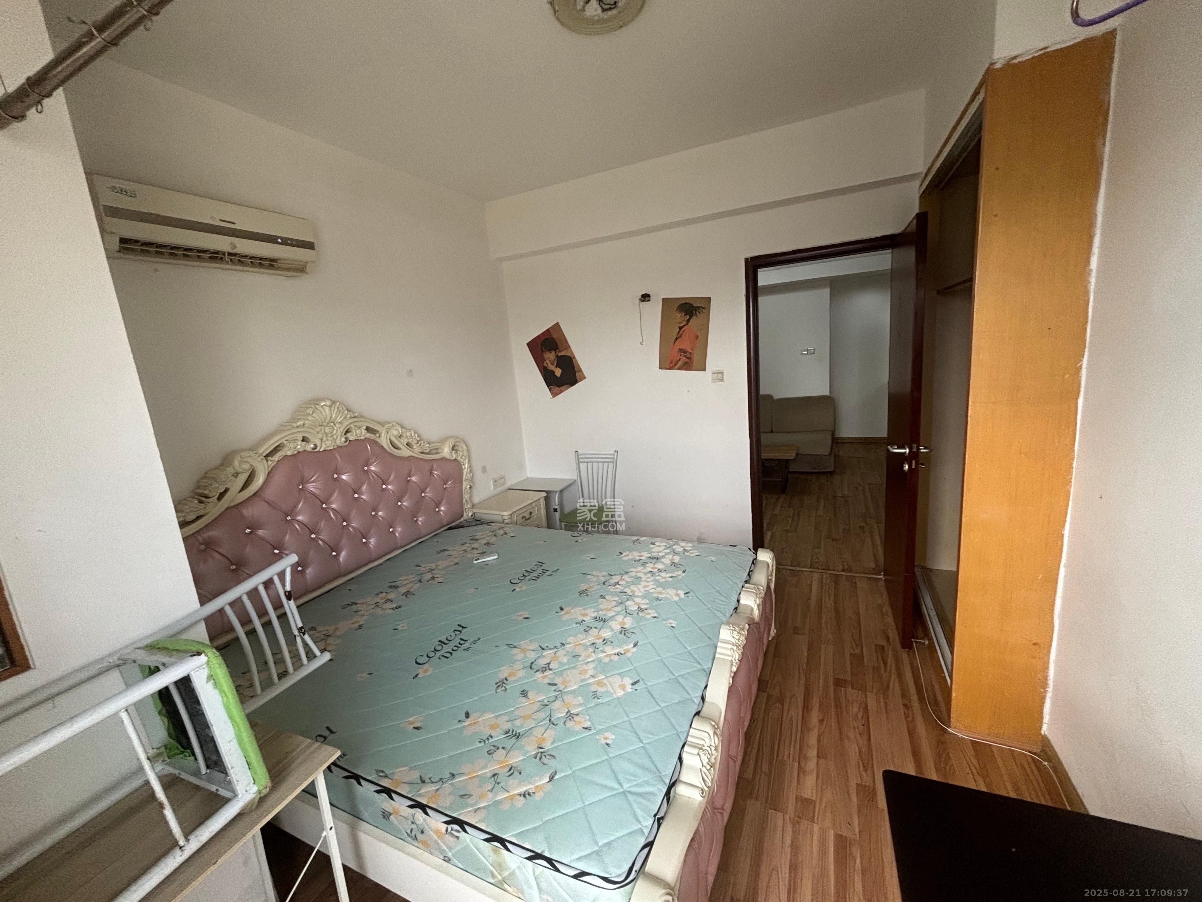 新青年公寓  3室2厅1卫    2800.0元/月室内图