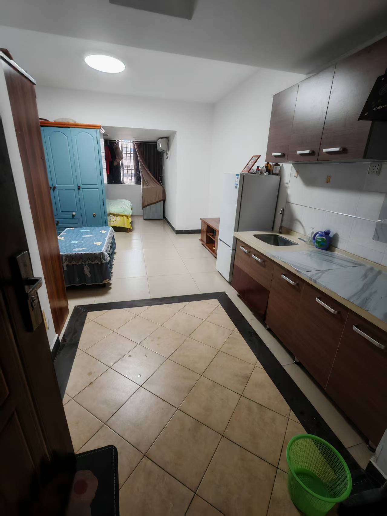 帝国大厦 1室0厅1卫 1600.0元/月 帝国大厦 1室0厅1卫 1600.0元/月室内图