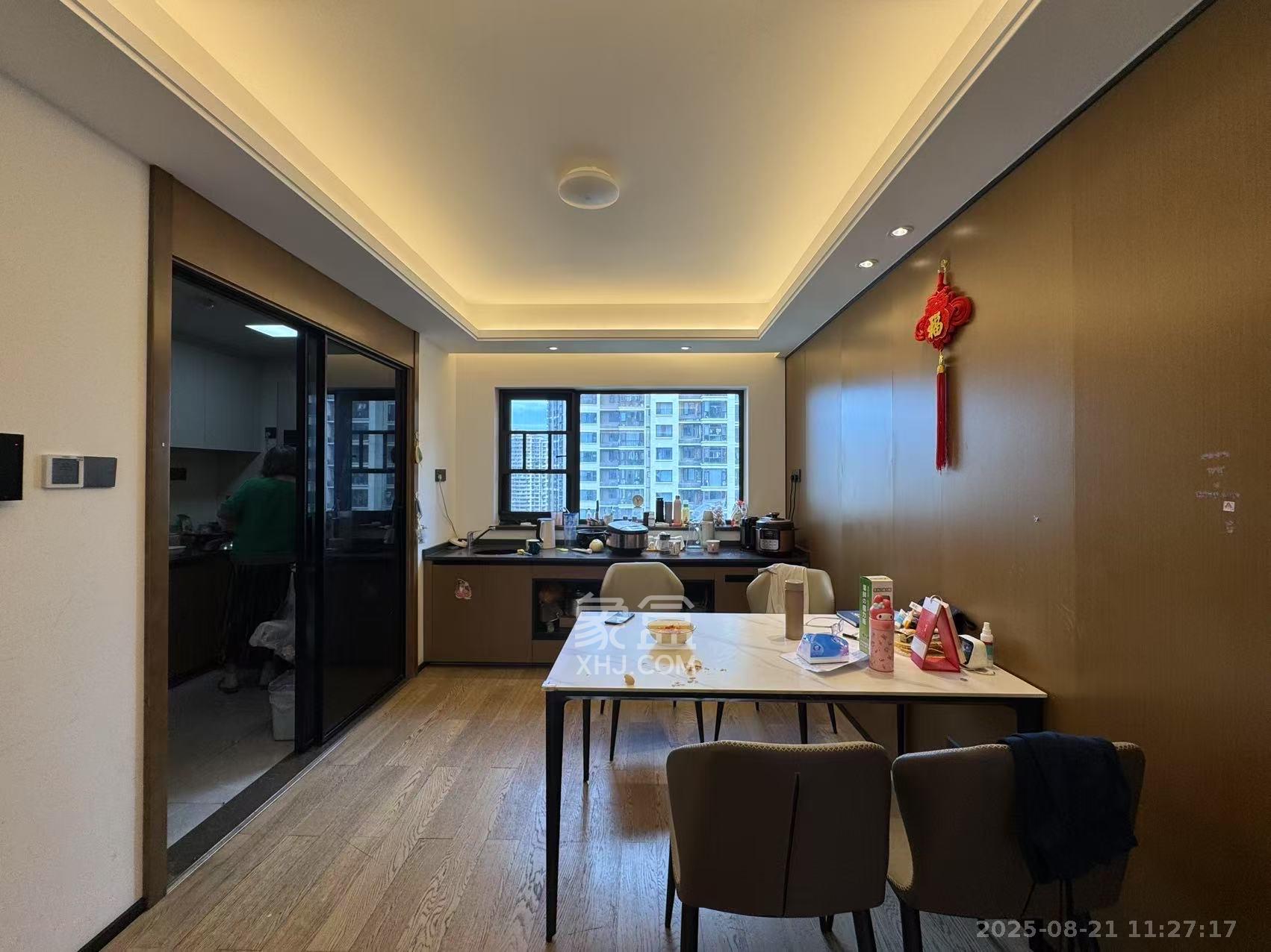 万科金域蓝湾  4室2厅2卫    4300.0元/月室内图