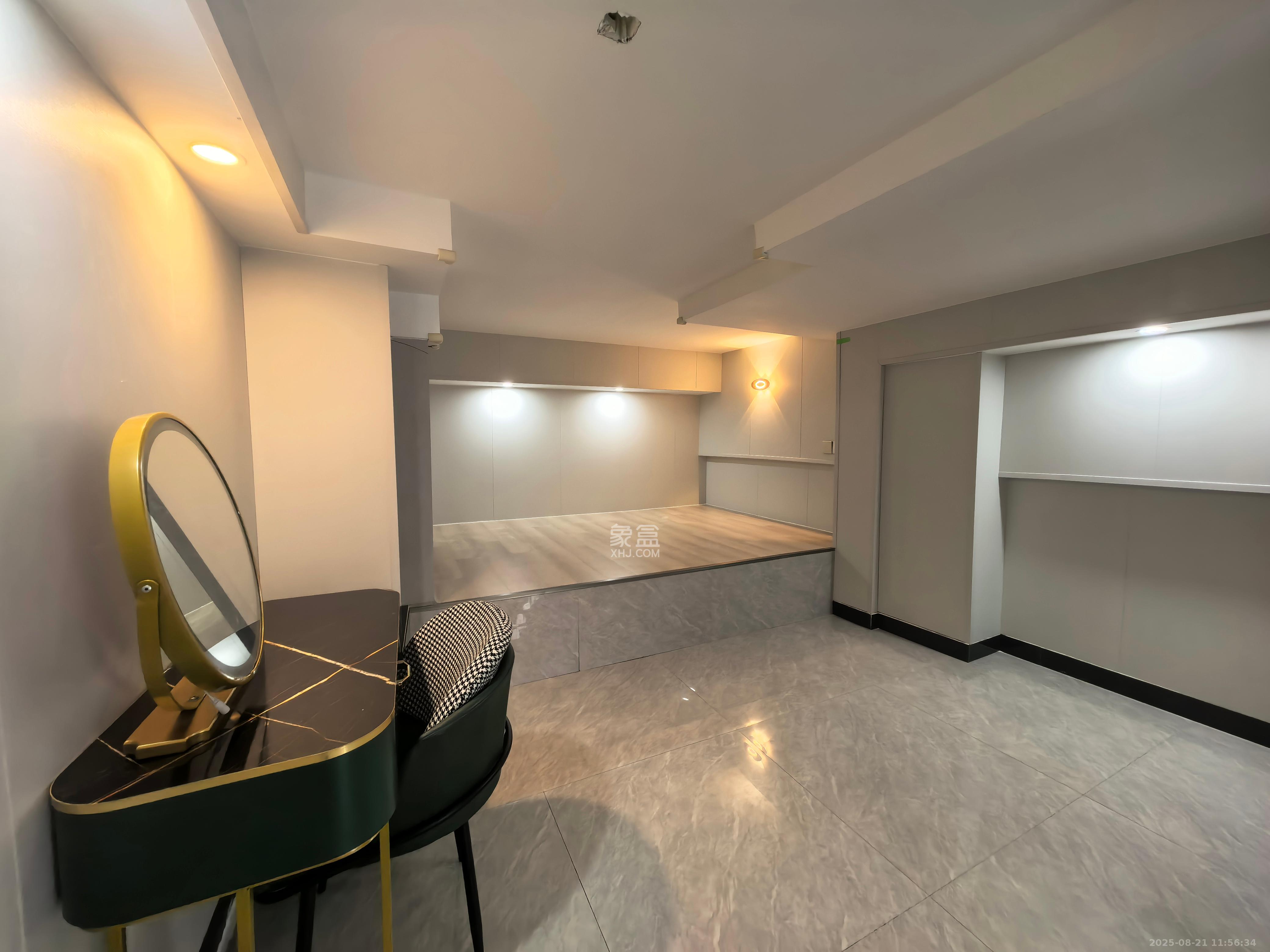 建发央玺(建发泱玺雅苑) 1室2厅1卫 2200.0元/月 建发央玺(建发泱玺雅苑) 1室2厅1卫 2200.0元/月室内图