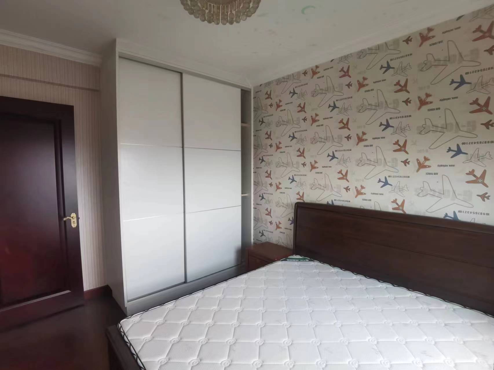 恒大绿洲 3室2厅2卫 1800.0元/月 恒大绿洲 3室2厅2卫 1800.0元/月室内图