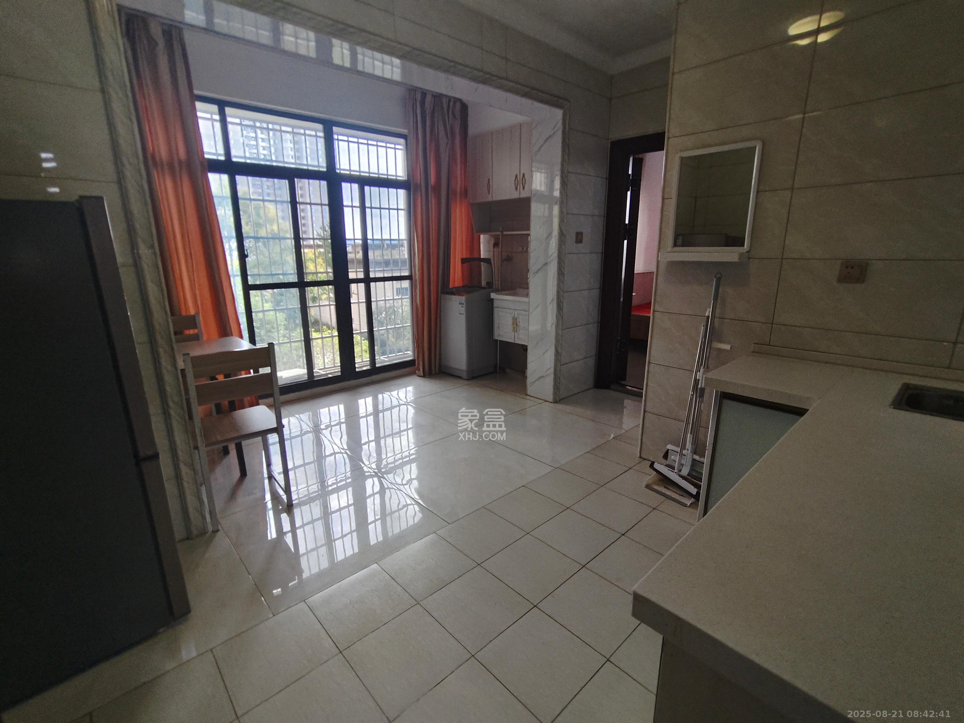 和康园小区 2室1厅1卫 1100.0元/月 和康园小区 2室1厅1卫 1100.0元/月室内图