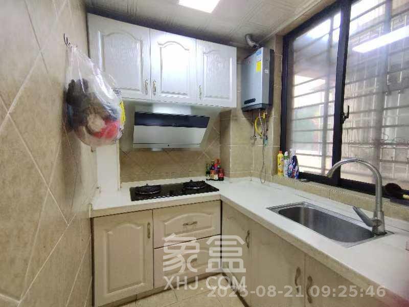 湘腾琴岛  2室1厅1卫   2600.00元/月室内图