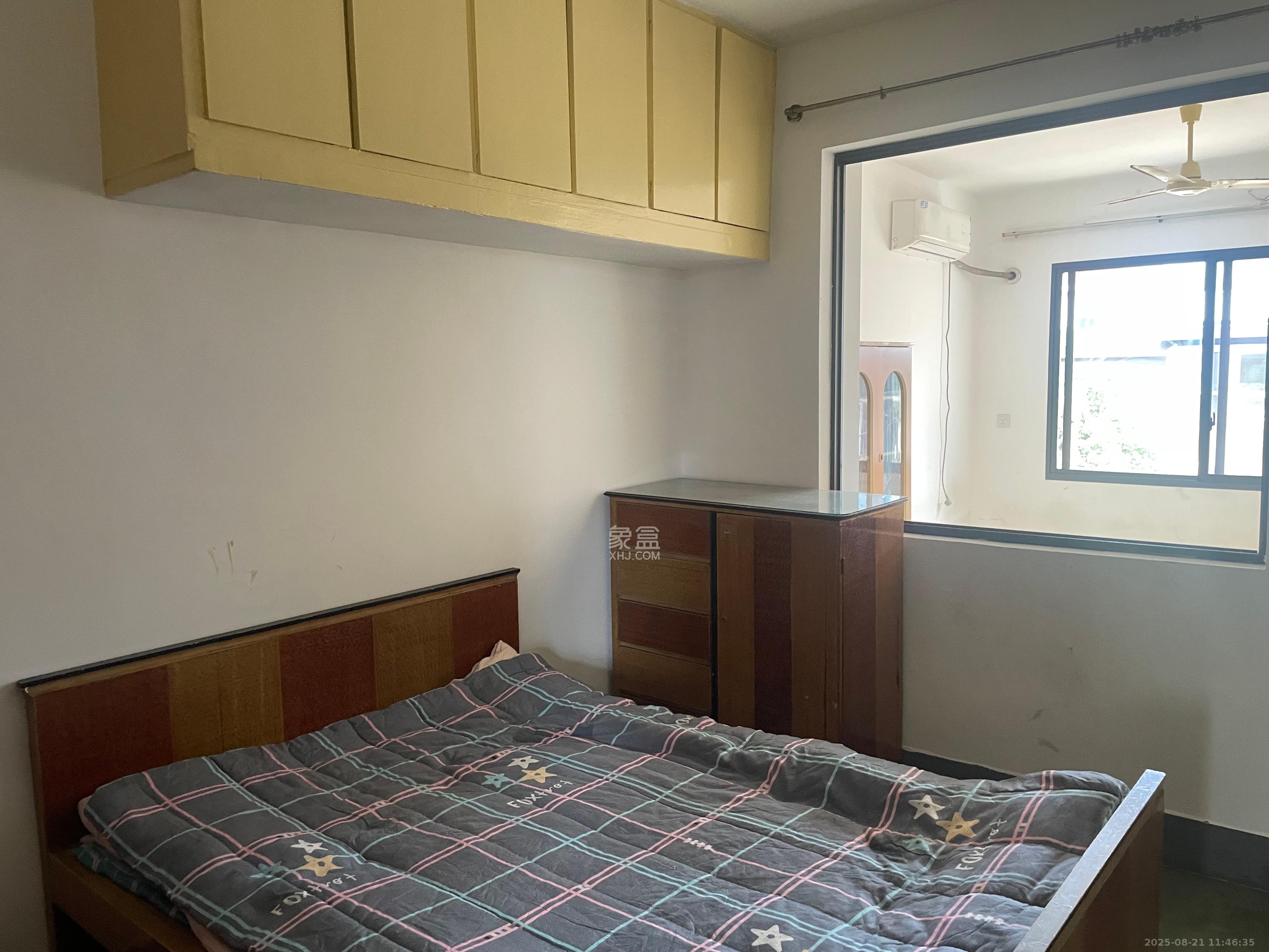 燕山街社区 3室2厅1卫 2200.0元/月 燕山街社区 3室2厅1卫 2200.0元/月室内图