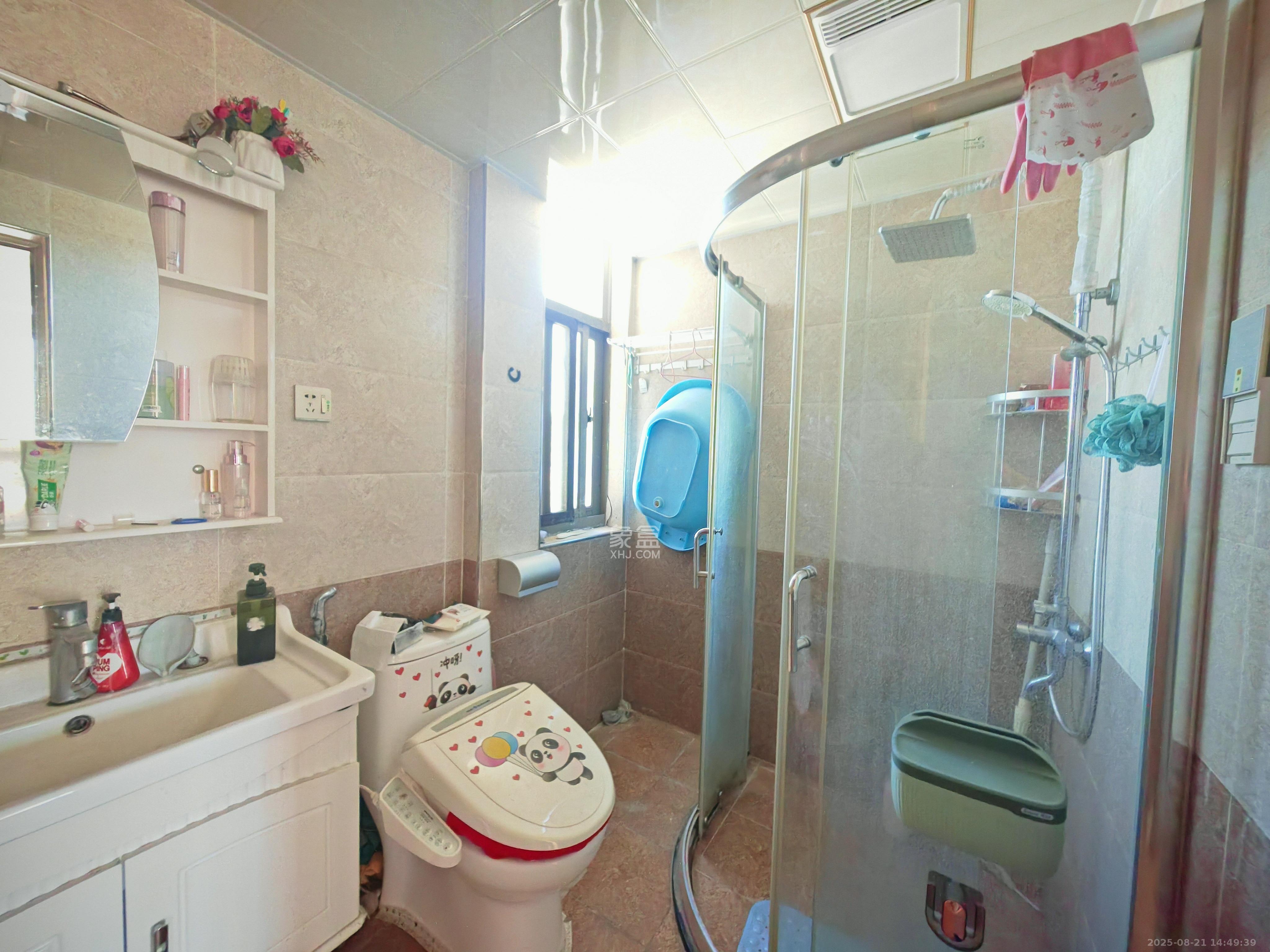 阳光晶城  4室2厅2卫    2400.0元/月室内图