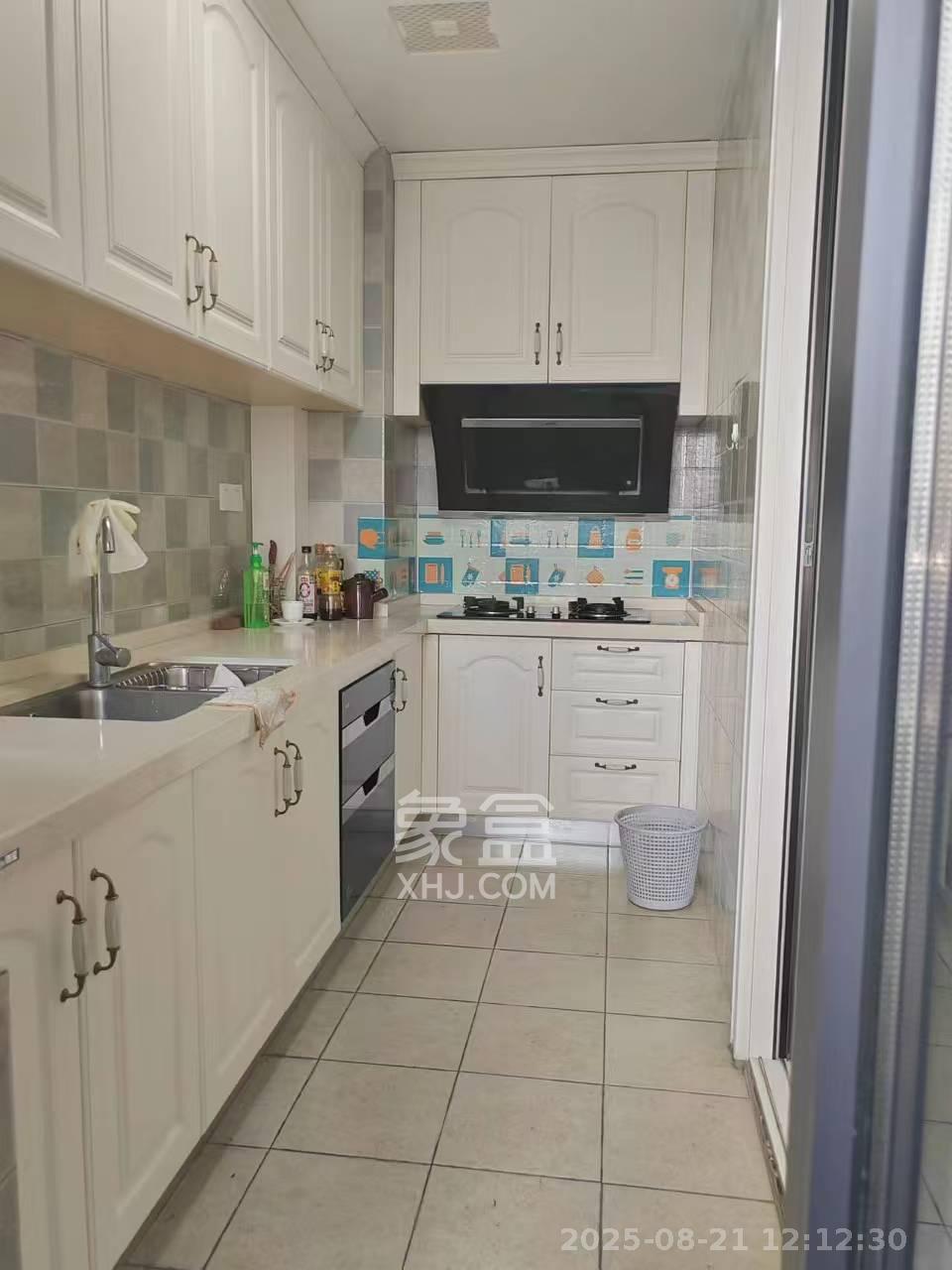 和顺洋湖壹号 3室2厅2卫 2800.0元/月 和顺洋湖壹号 3室2厅2卫 2800.0元/月室内图