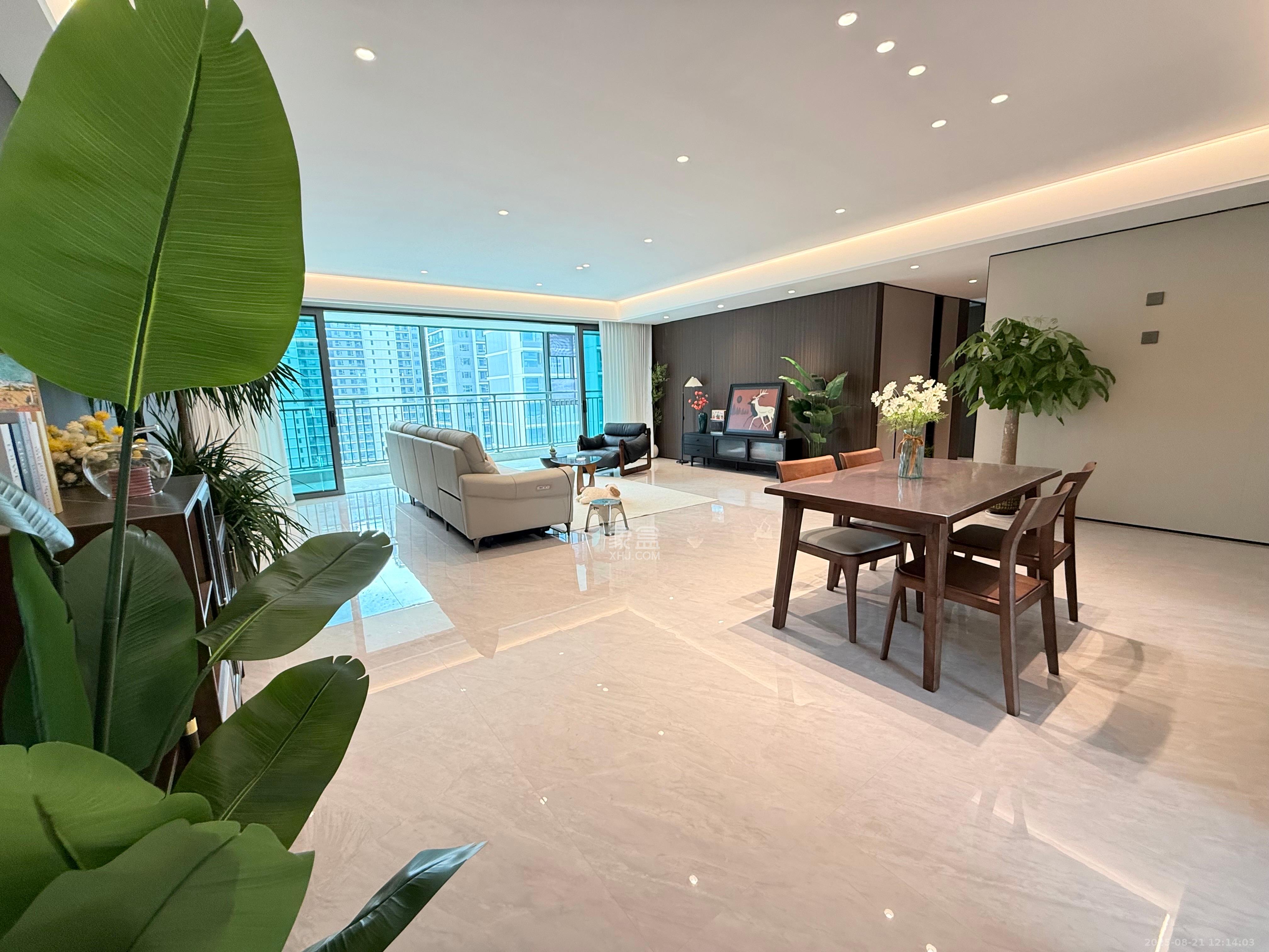 招商蛇口滨江境 4室2厅2卫 10000.0元/月 招商蛇口滨江境 4室2厅2卫 10000.0元/月室内图