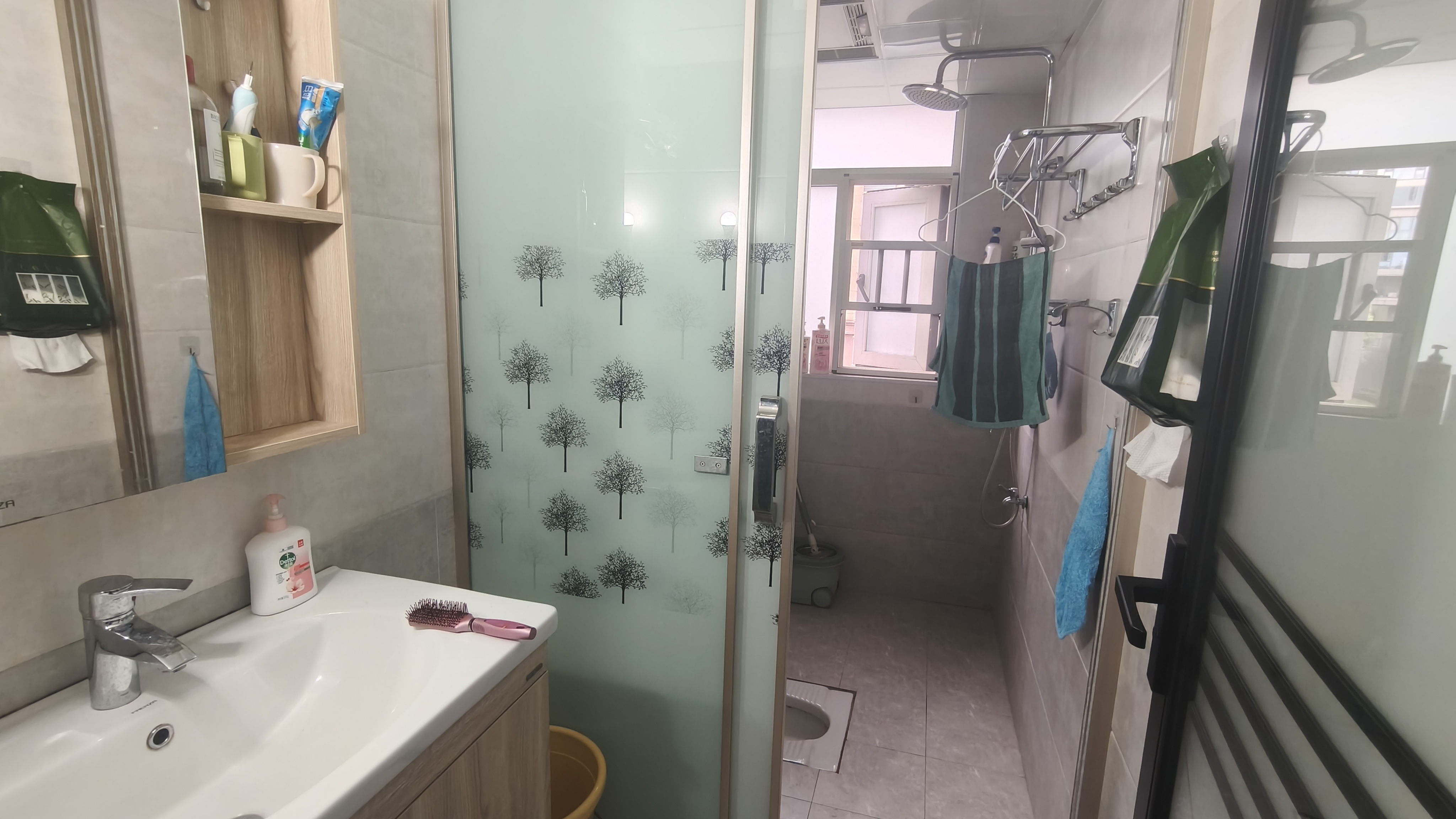 碧桂园梓山府 4室2厅2卫 3200.0元/月 碧桂园梓山府 4室2厅2卫 3200.0元/月室内图