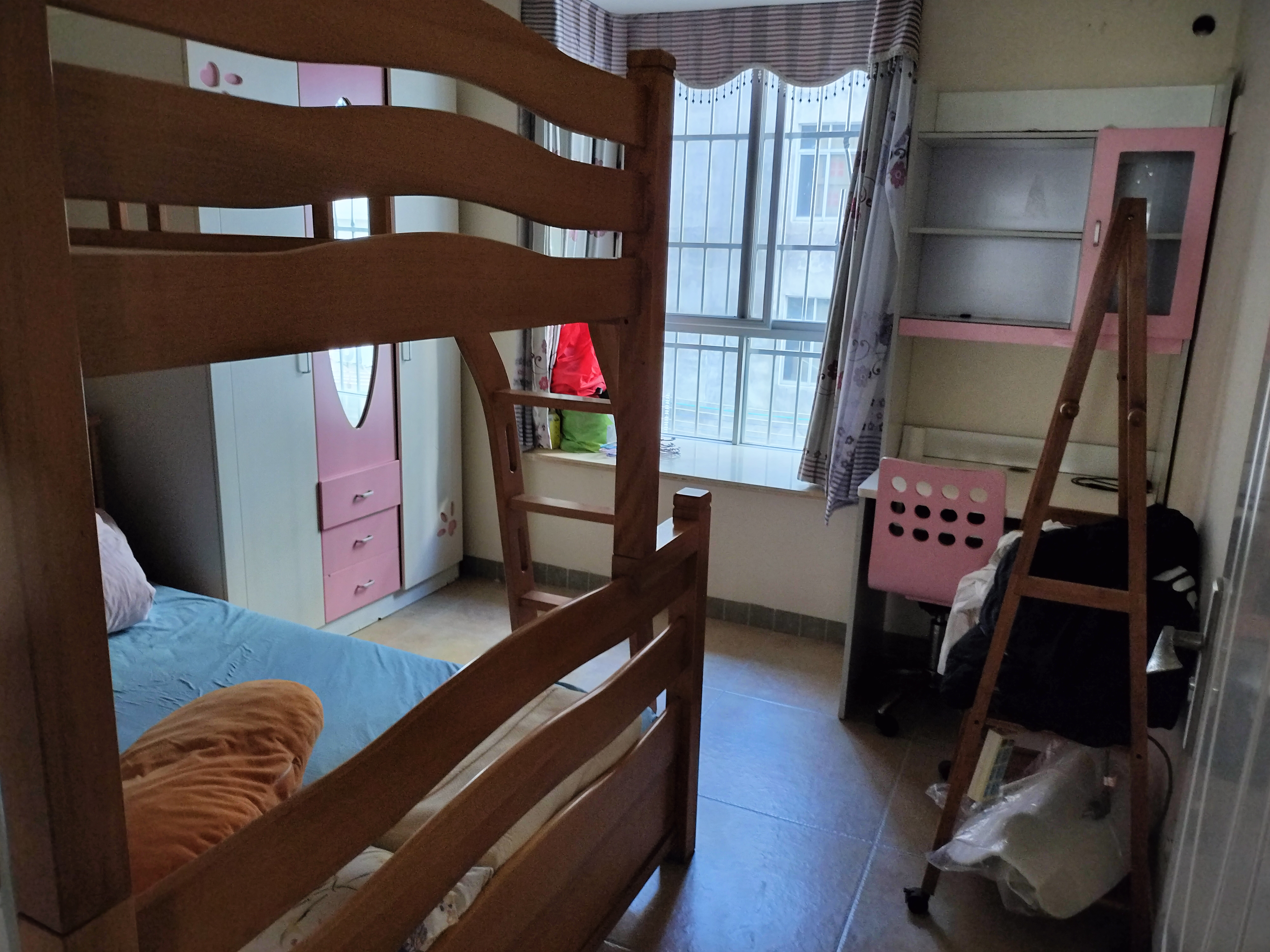 宁江花园 3室2厅2卫 2700.0元/月 宁江花园 3室2厅2卫 2700.0元/月室内图