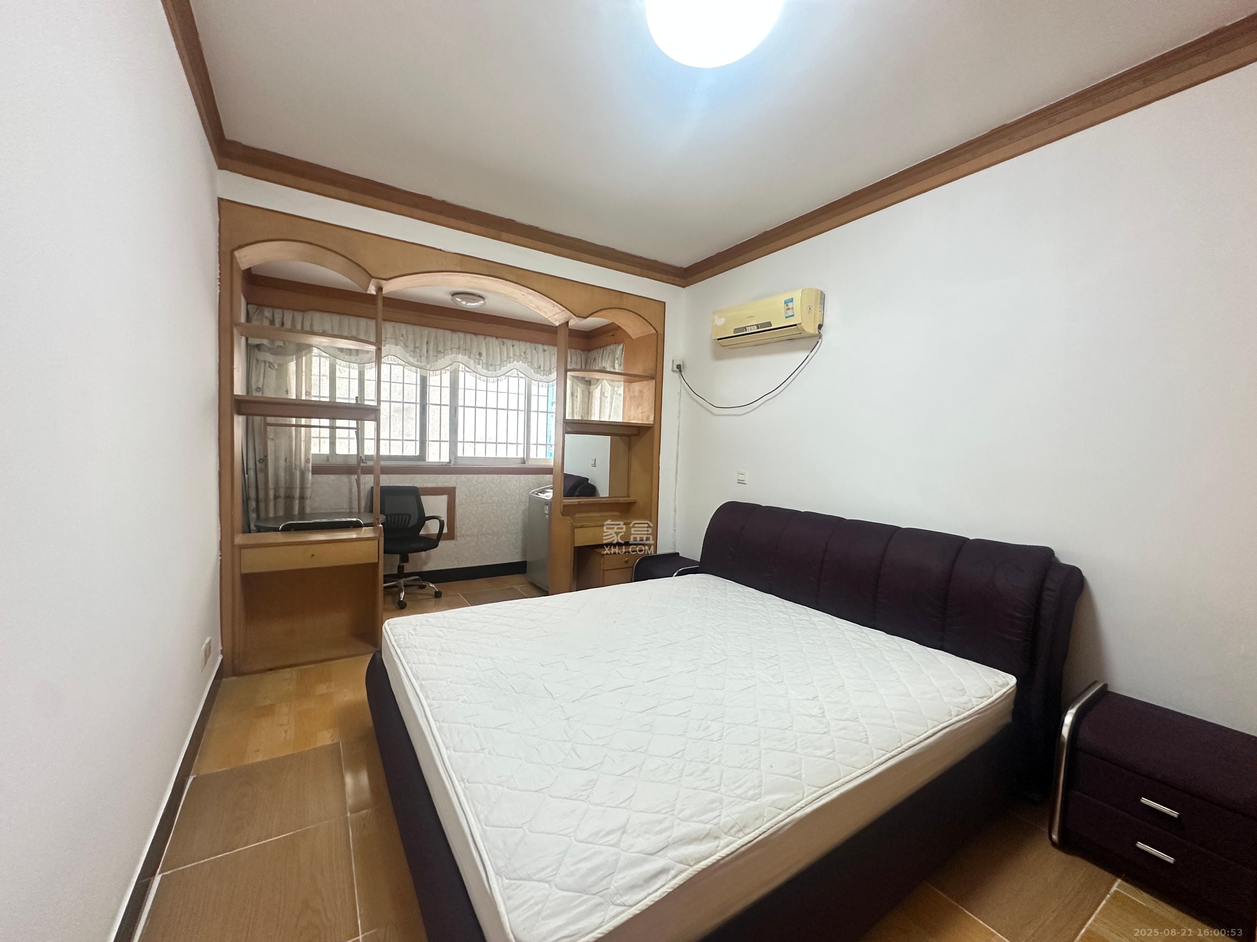 杨家山武警宿舍  3室2厅1卫    1800.0元/月 杨家山武警宿舍  3室2厅1卫    1800.0元/月室内图