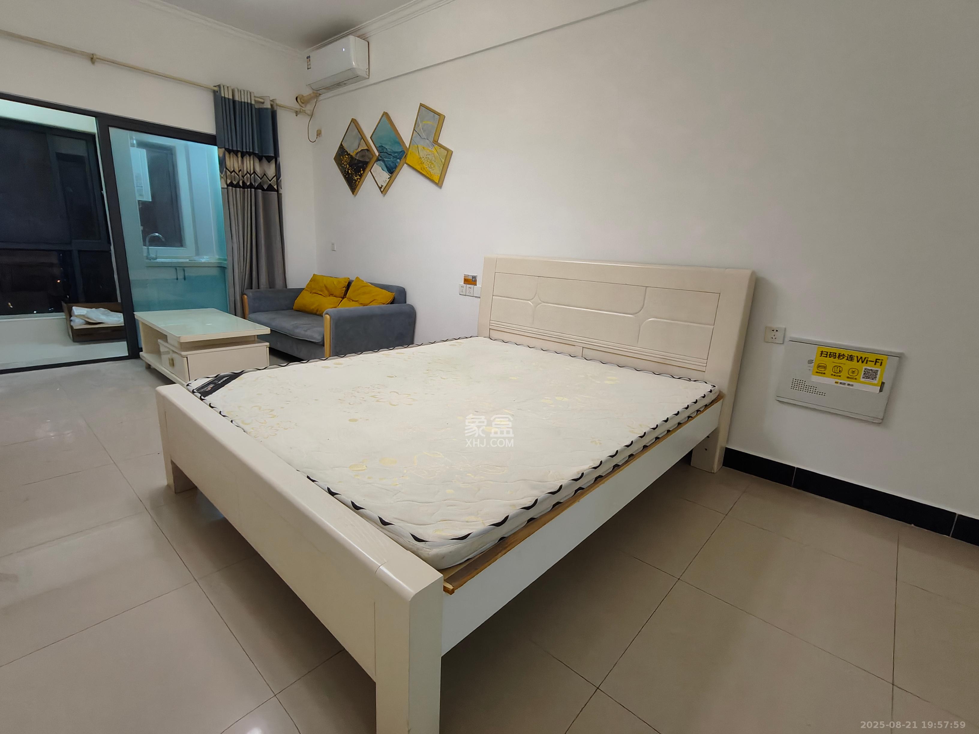 明发国际城  1室1厅1卫    1400.0元/月 明发国际城  1室1厅1卫    1400.0元/月室内图