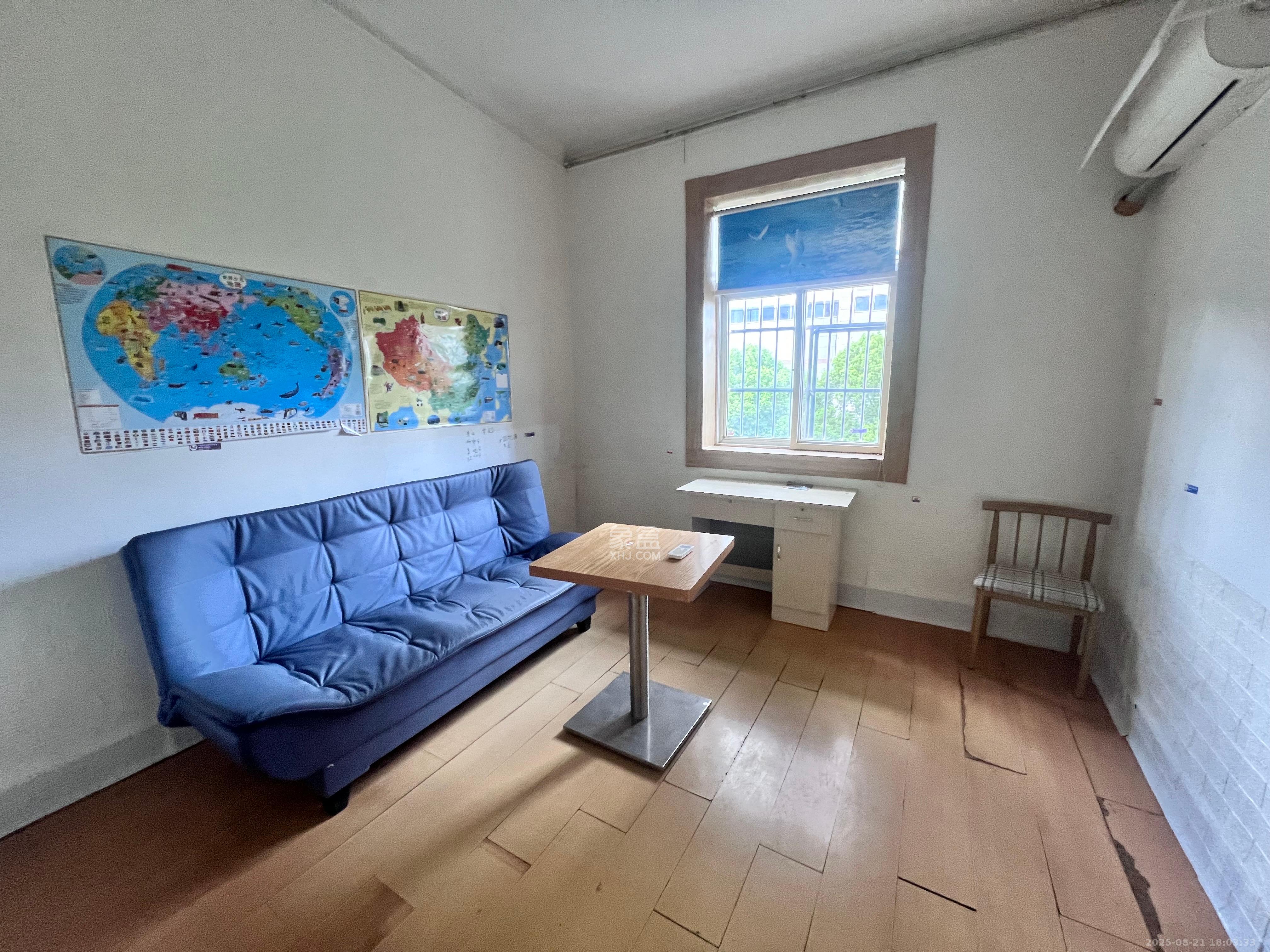 育才学校宿舍(南元宫巷)  2室1厅1卫    1900.0元/月 育才学校宿舍(南元宫巷)  2室1厅1卫    1900.0元/月室内图