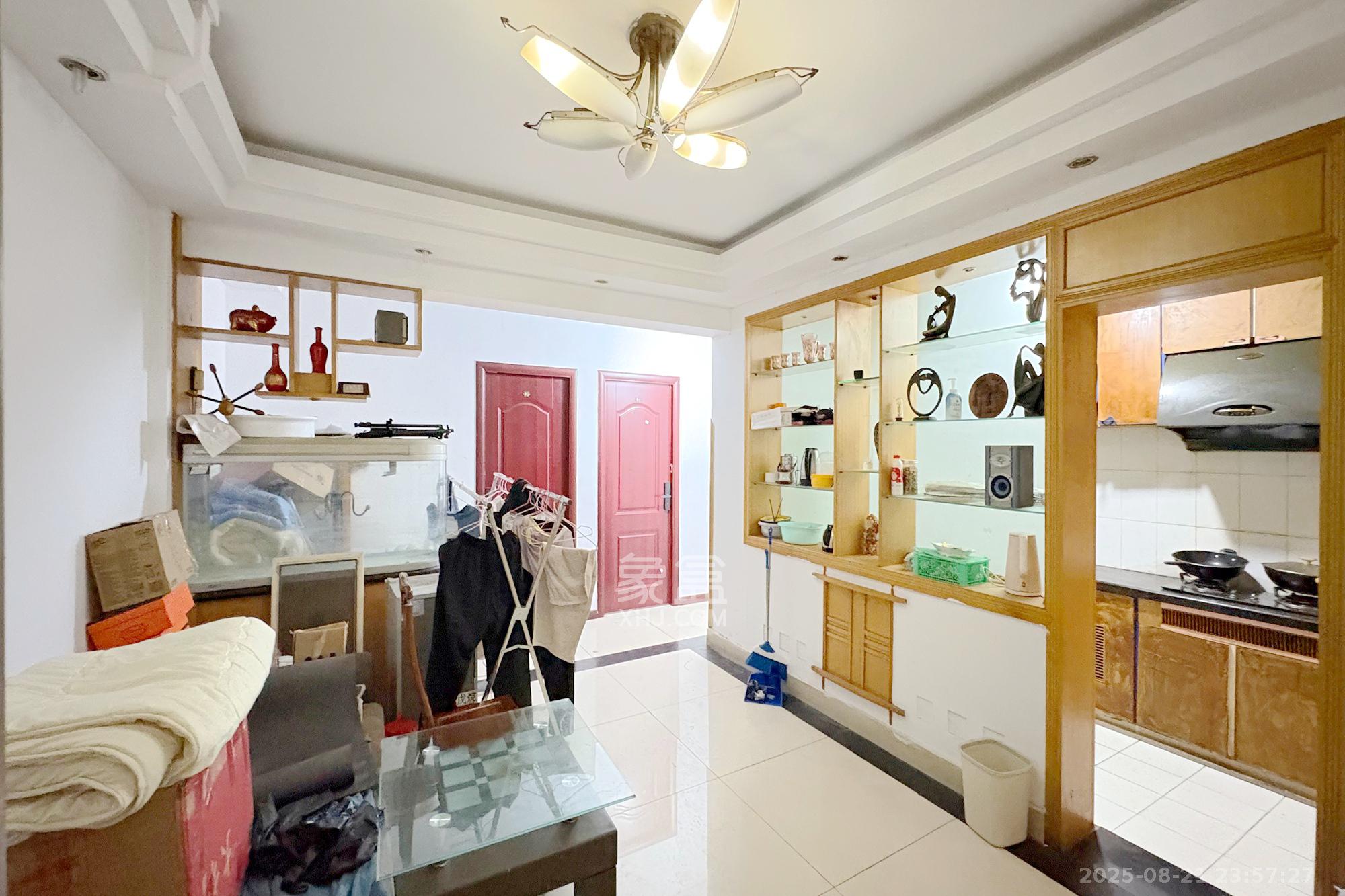 瑞丰苑  3室2厅2卫    103.0万 瑞丰苑  3室2厅2卫    103.0万客厅