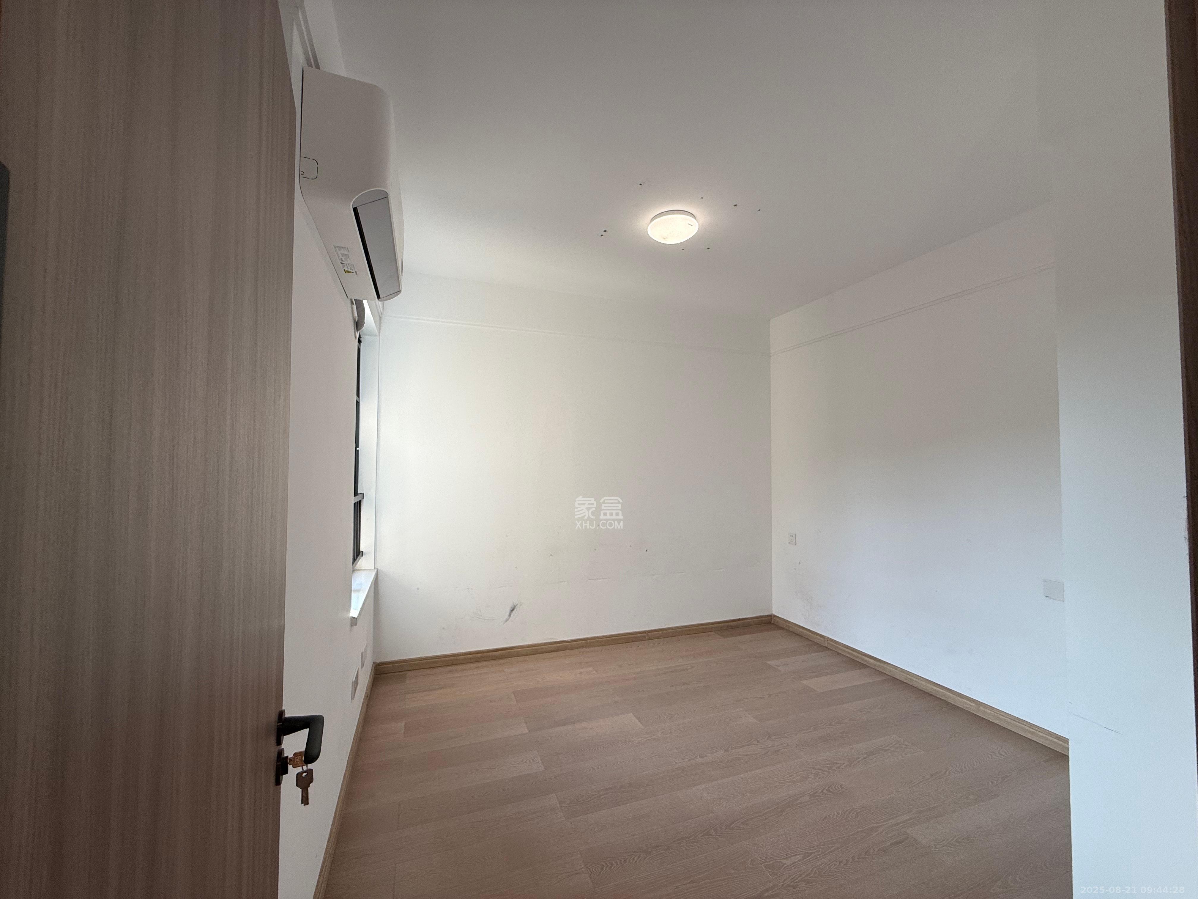 澳海谷山府 3室1厅1卫 2000.0元/月 澳海谷山府 3室1厅1卫 2000.0元/月室内图