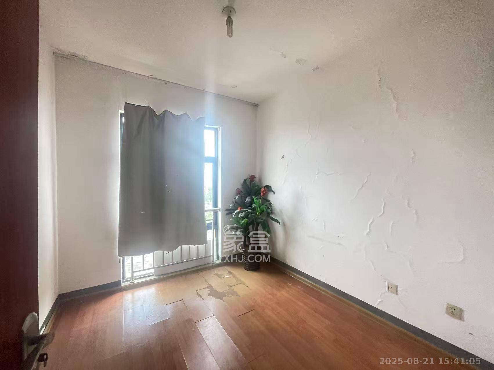 加加大街(华景苑) 1室1厅1卫 1500.0元/月 加加大街(华景苑) 1室1厅1卫 1500.0元/月室内图