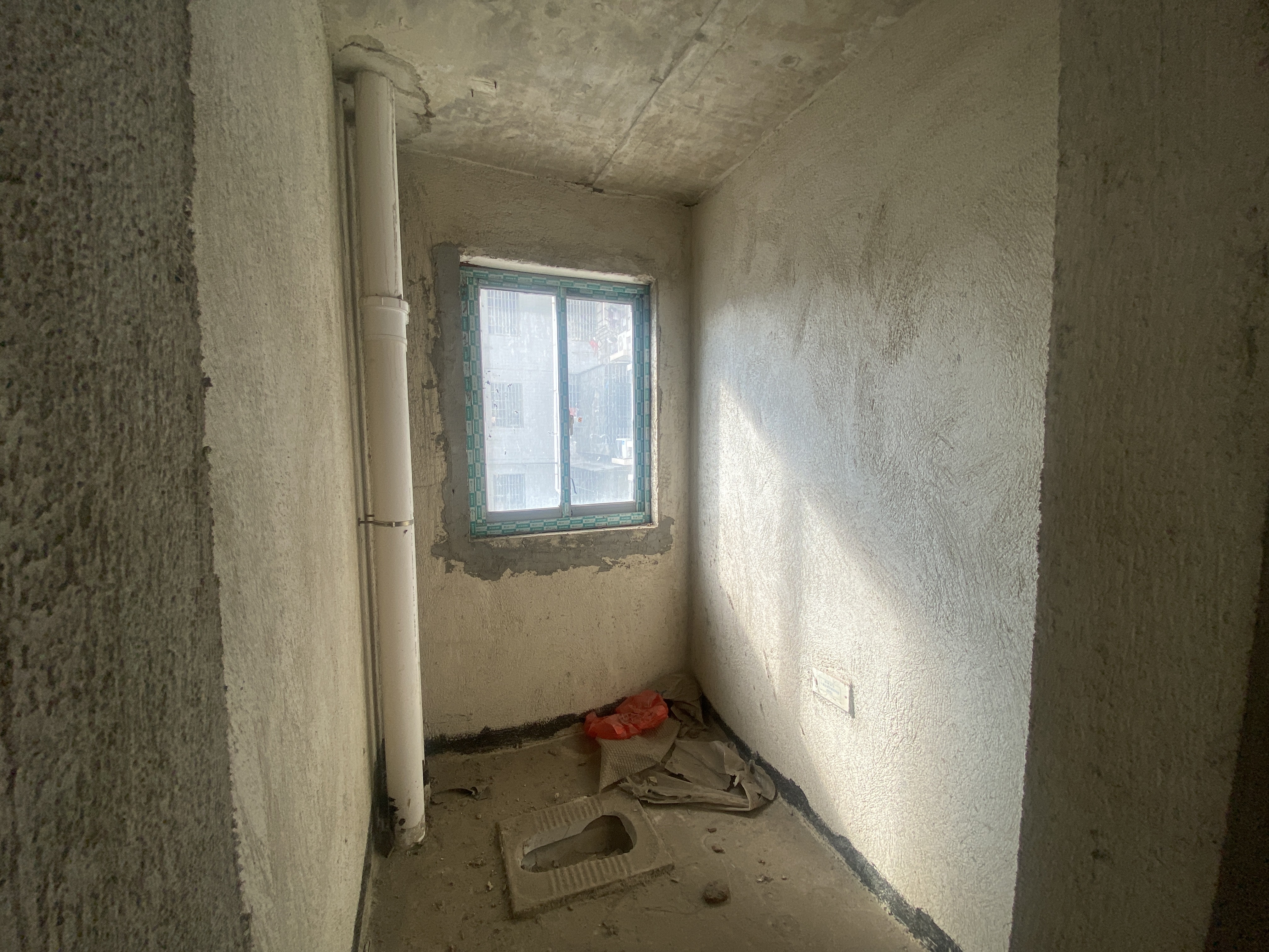 树鑫城市花园 4室2厅2卫 70.68万 树鑫城市花园 4室2厅2卫 70.68万客厅