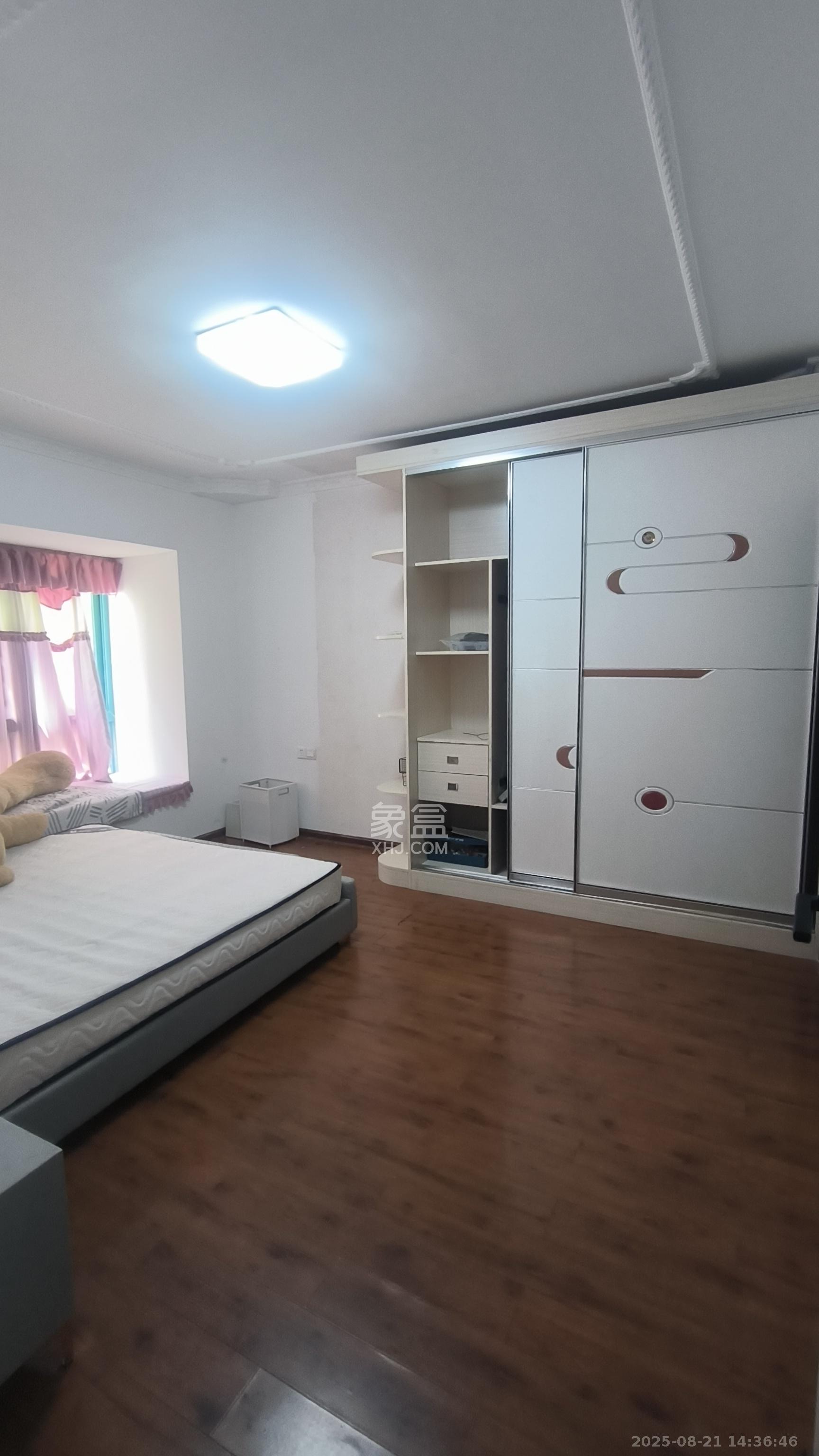 蝴蝶谷  4室2厅2卫    2000.0元/月 蝴蝶谷  4室2厅2卫    2000.0元/月室内图