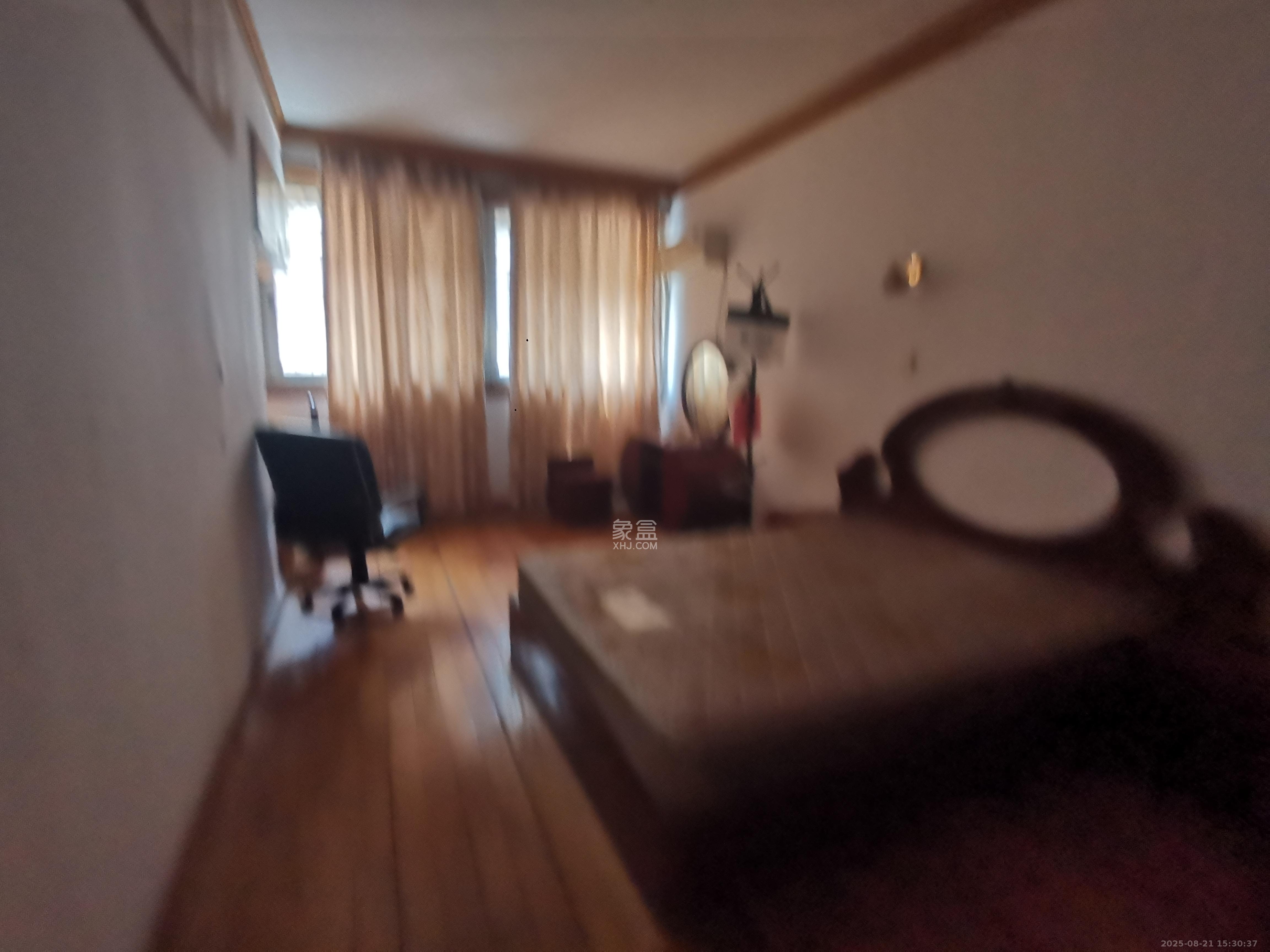 湘粮机械厂宿舍  2室2厅1卫    1800.0元/月室内图