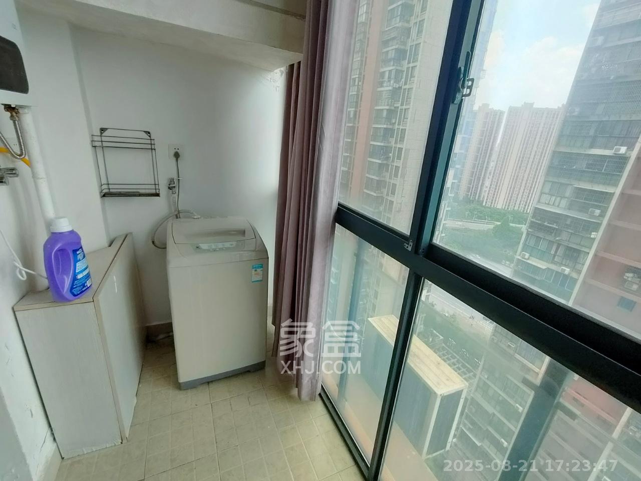 尊邸华庭  1室1厅1卫    1500.0元/月 尊邸华庭  1室1厅1卫    1500.0元/月室内图