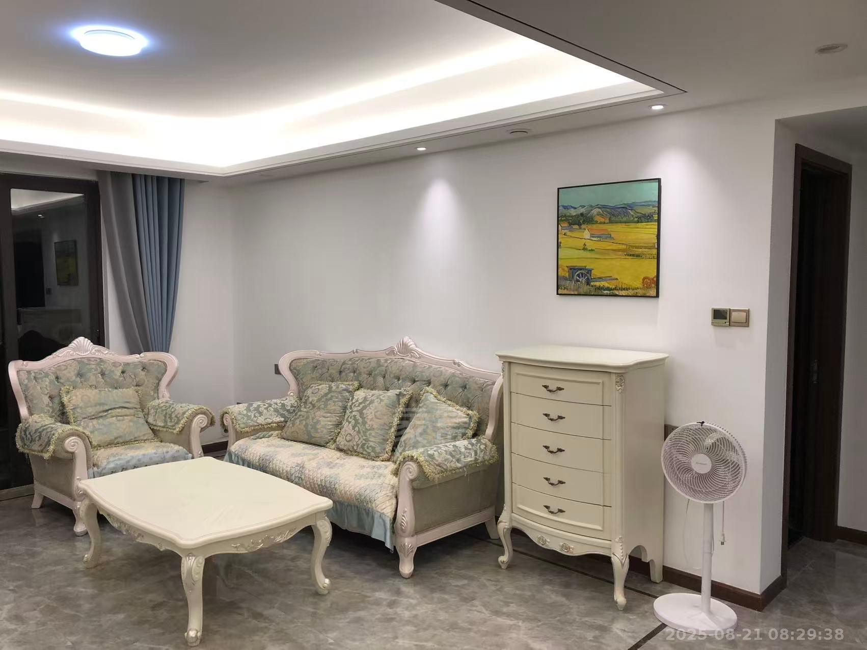 城际空间站 4室2厅2卫 1900.0元/月 城际空间站 4室2厅2卫 1900.0元/月室内图